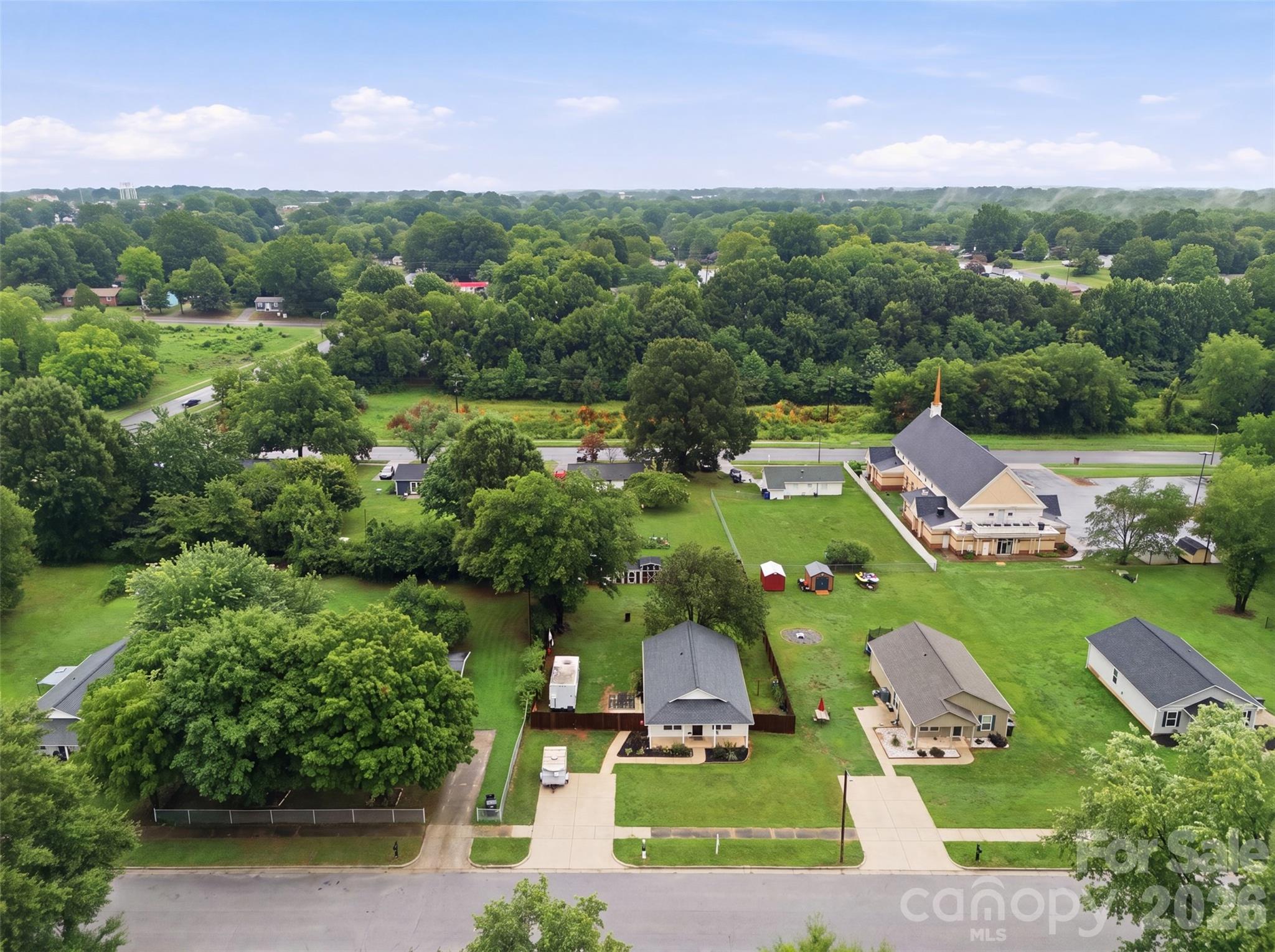 1003 Adams Street — Statesville