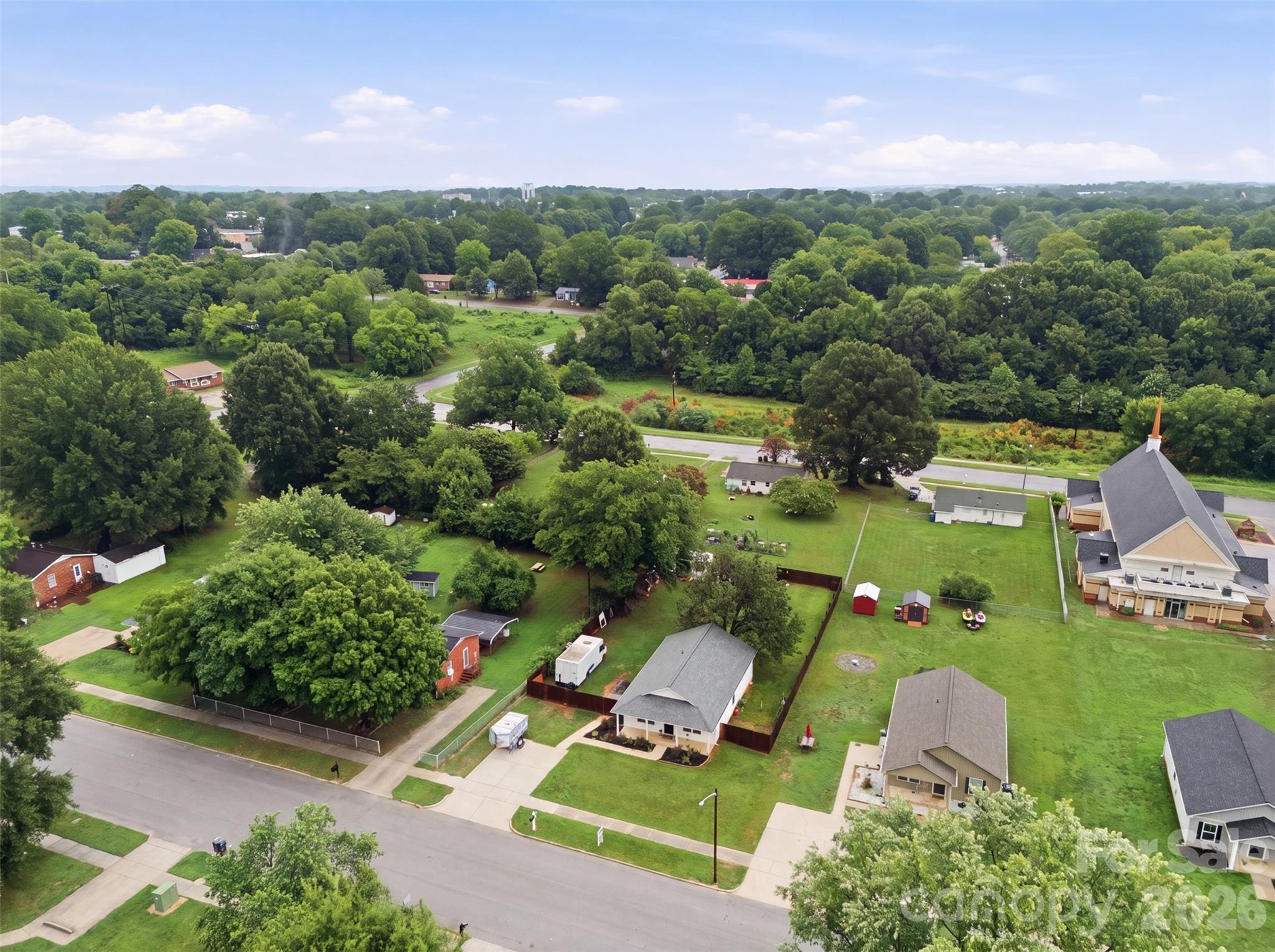1003 Adams Street — Statesville