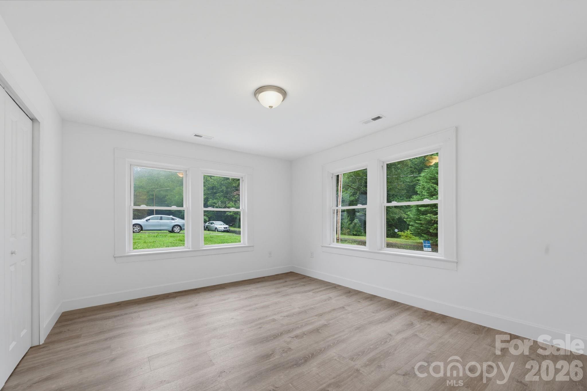 2211 Second Street — Gastonia