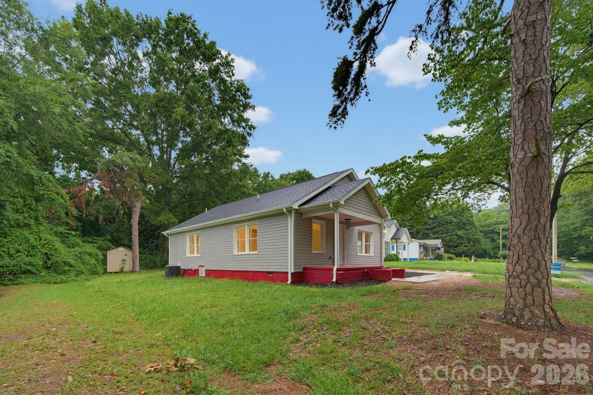 2211 Second Street — Gastonia