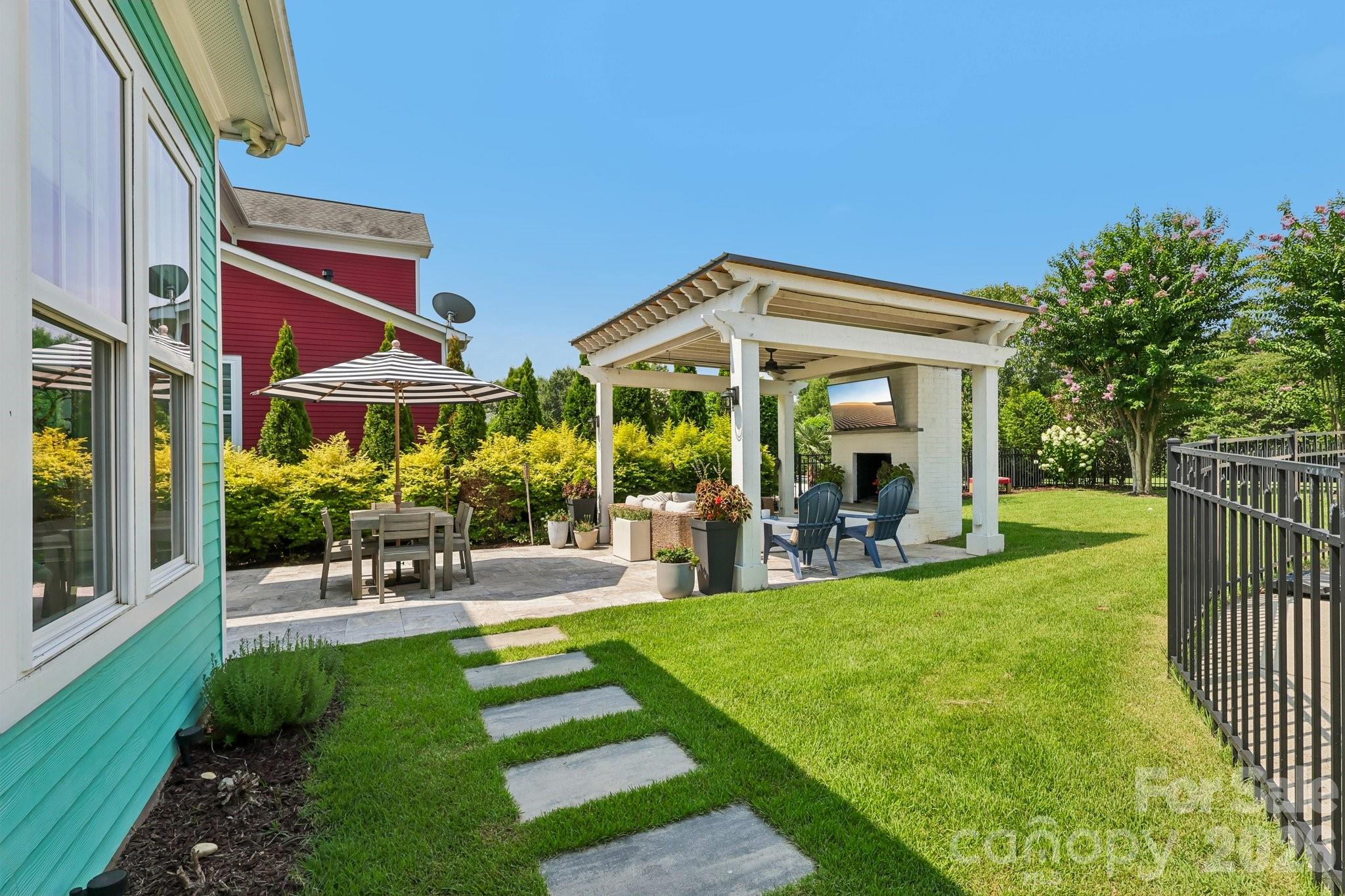 9632 Cotton Stand Road — Charlotte