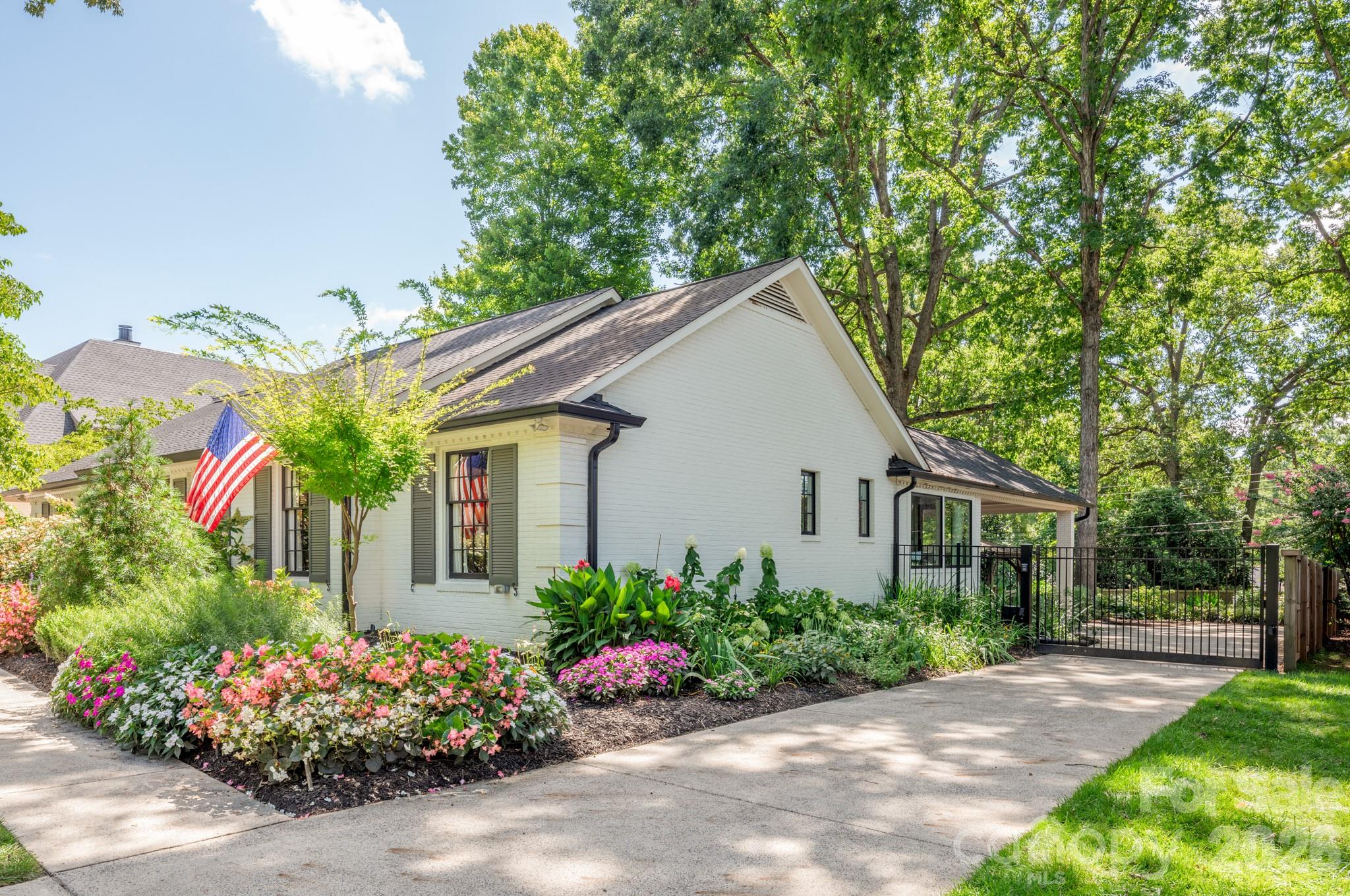 339 Wingrave Drive — Charlotte