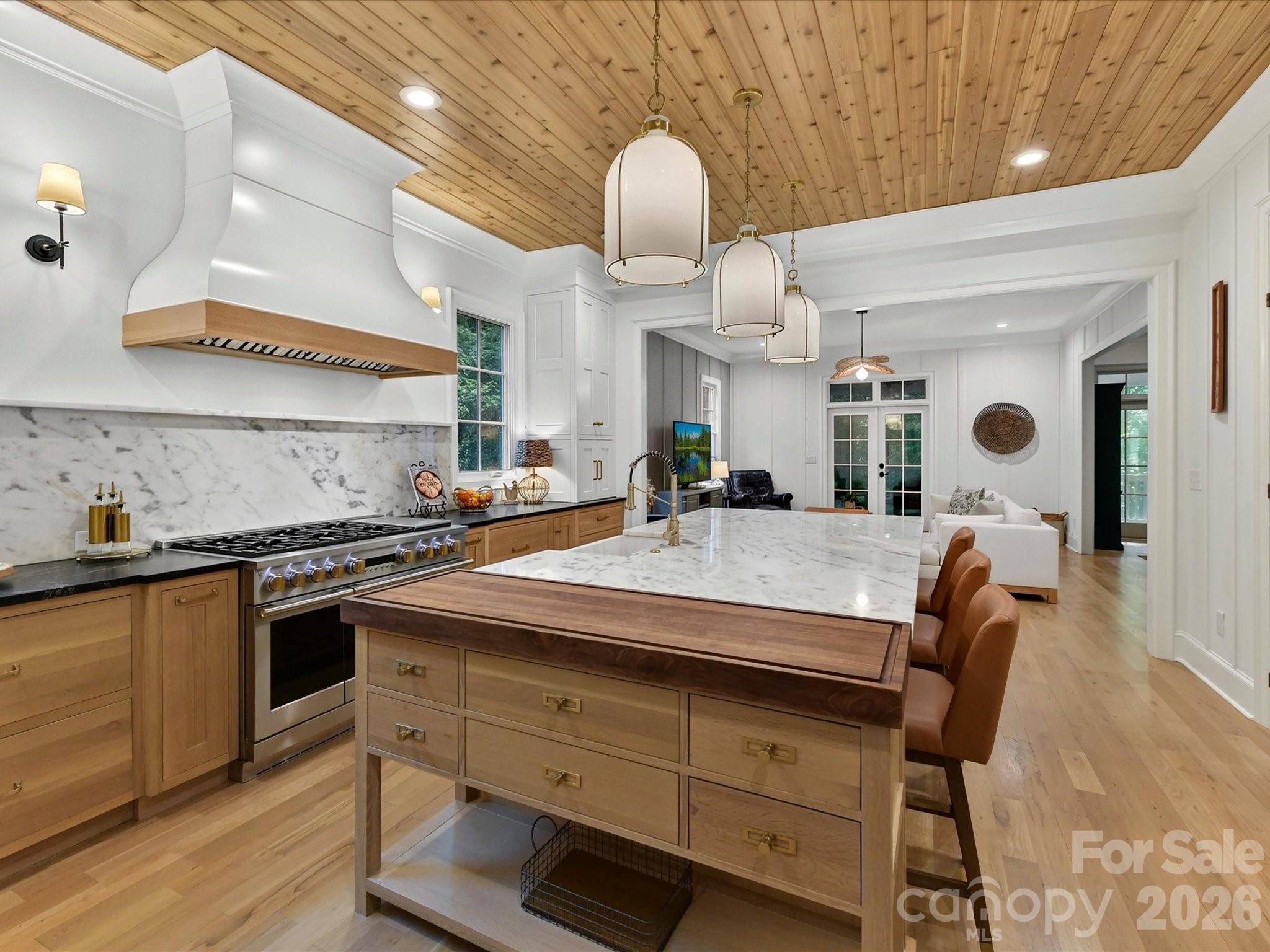 9417 White Hemlock Lane — Charlotte