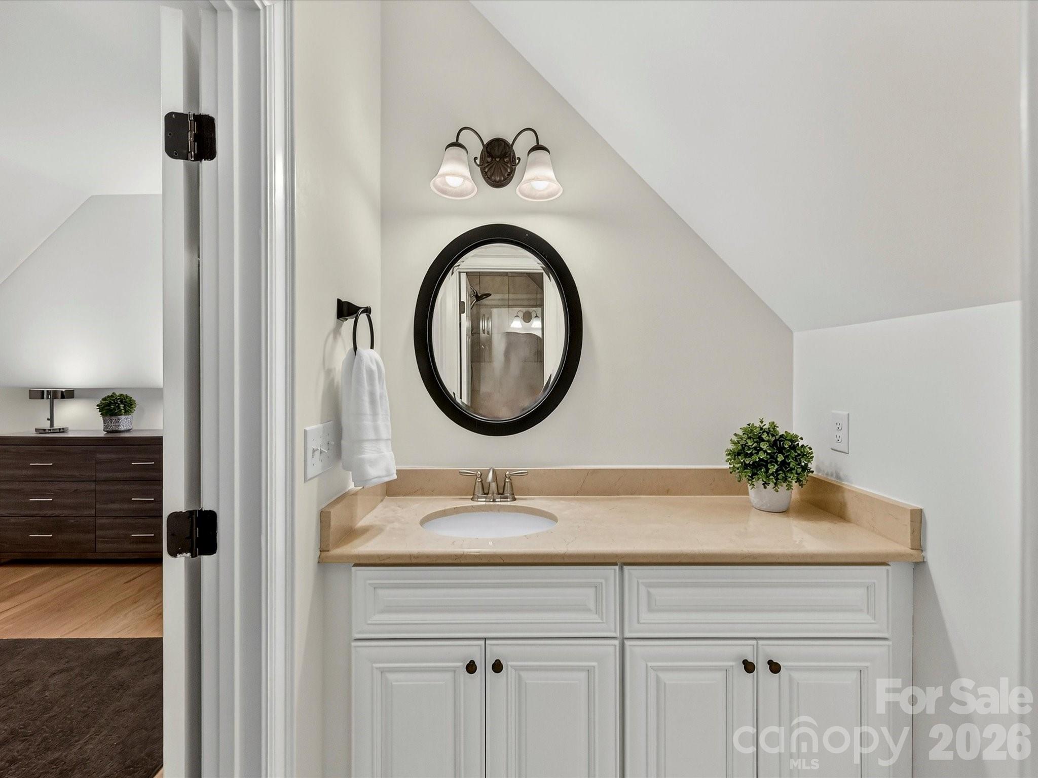 9417 White Hemlock Lane — Charlotte
