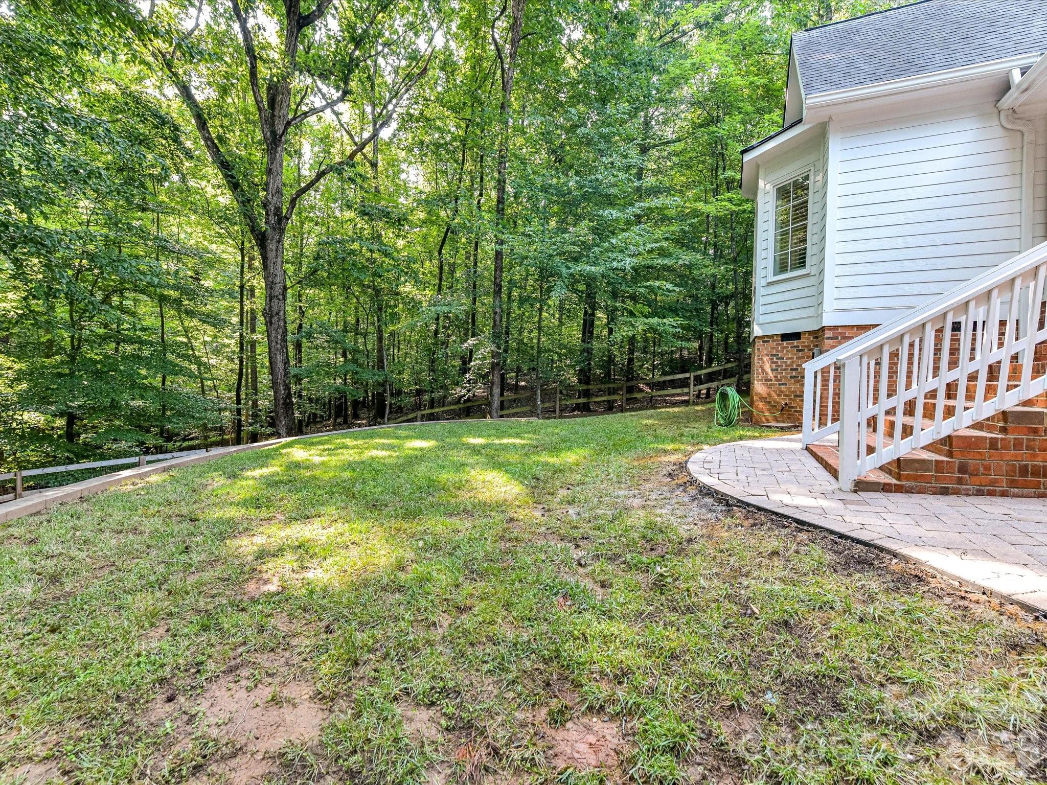 9417 White Hemlock Lane — Charlotte