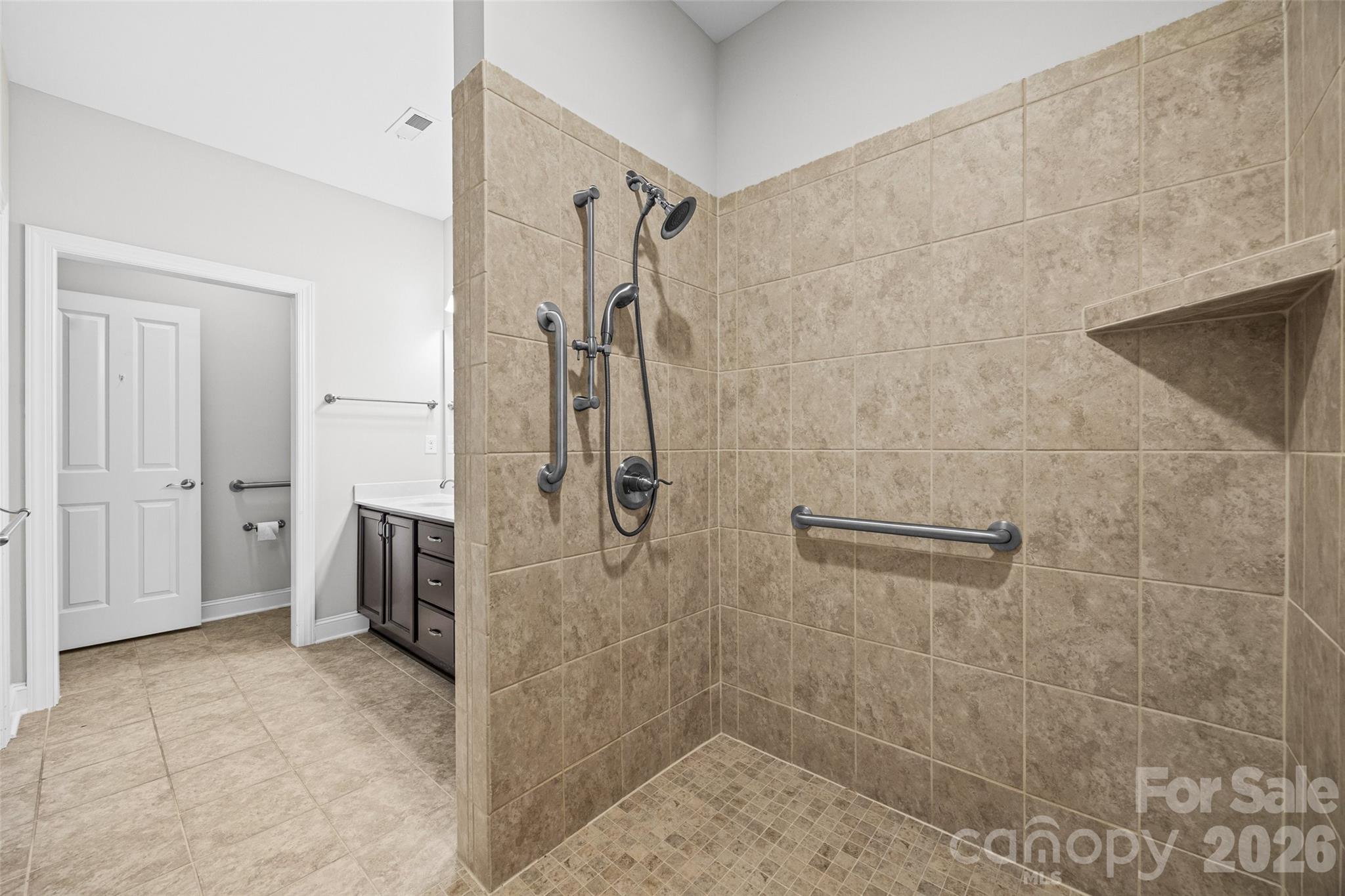 1140 Avalon Place — Matthews