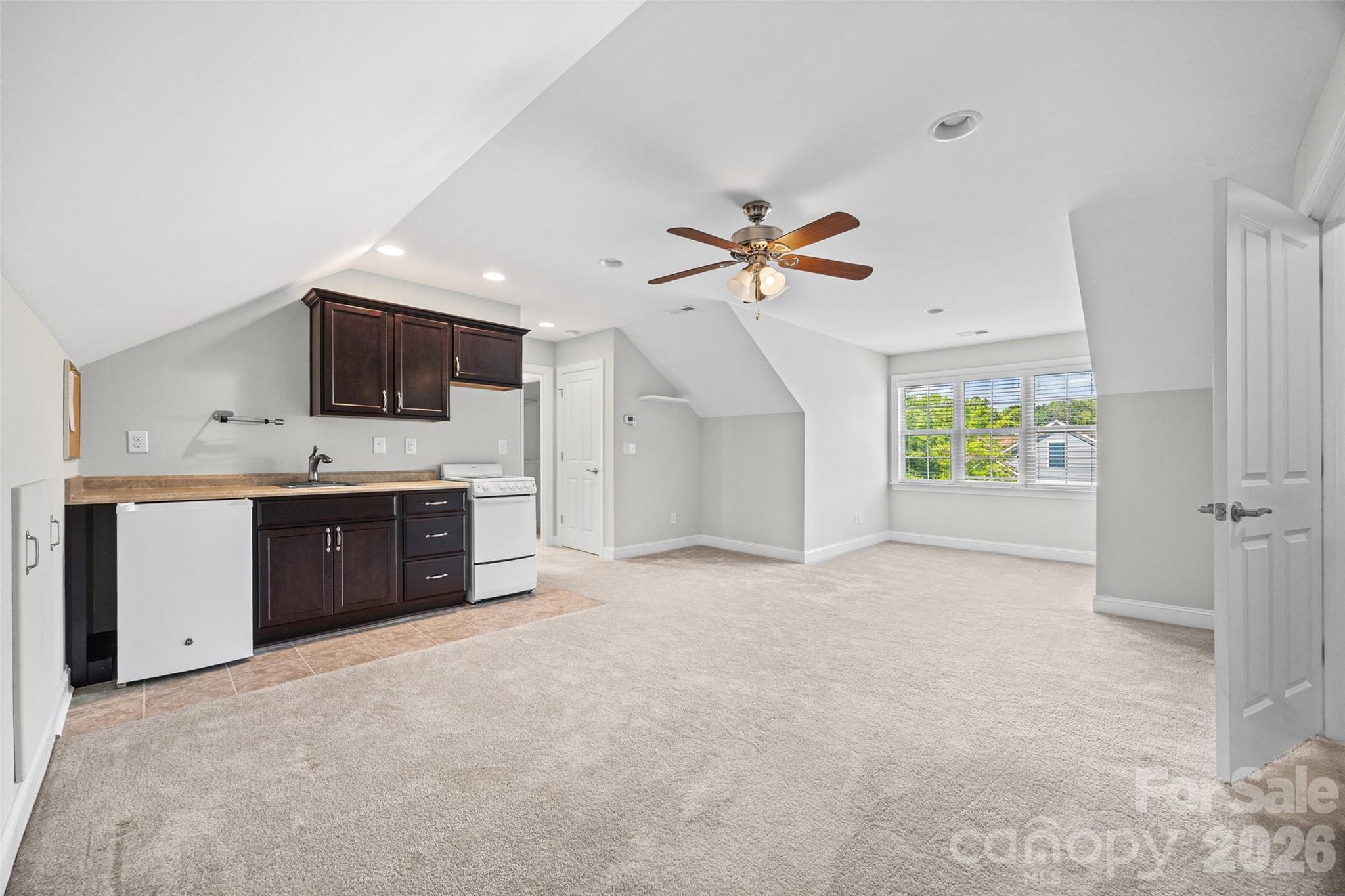 1140 Avalon Place — Matthews