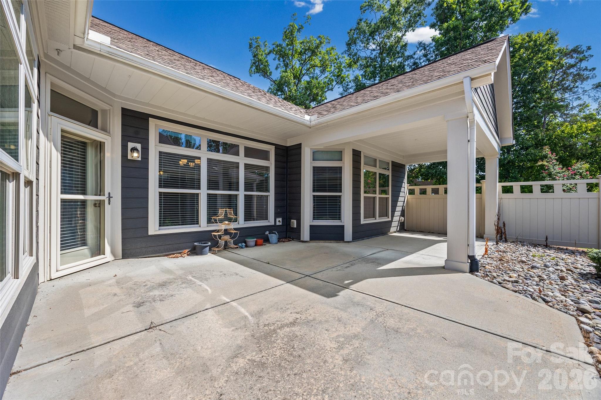 1140 Avalon Place — Matthews