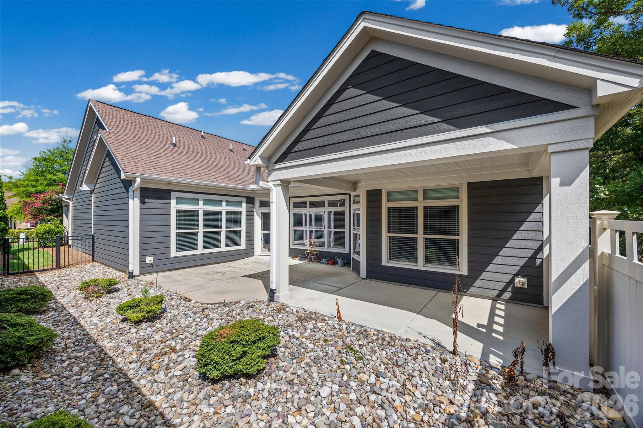 1140 Avalon Place — Matthews
