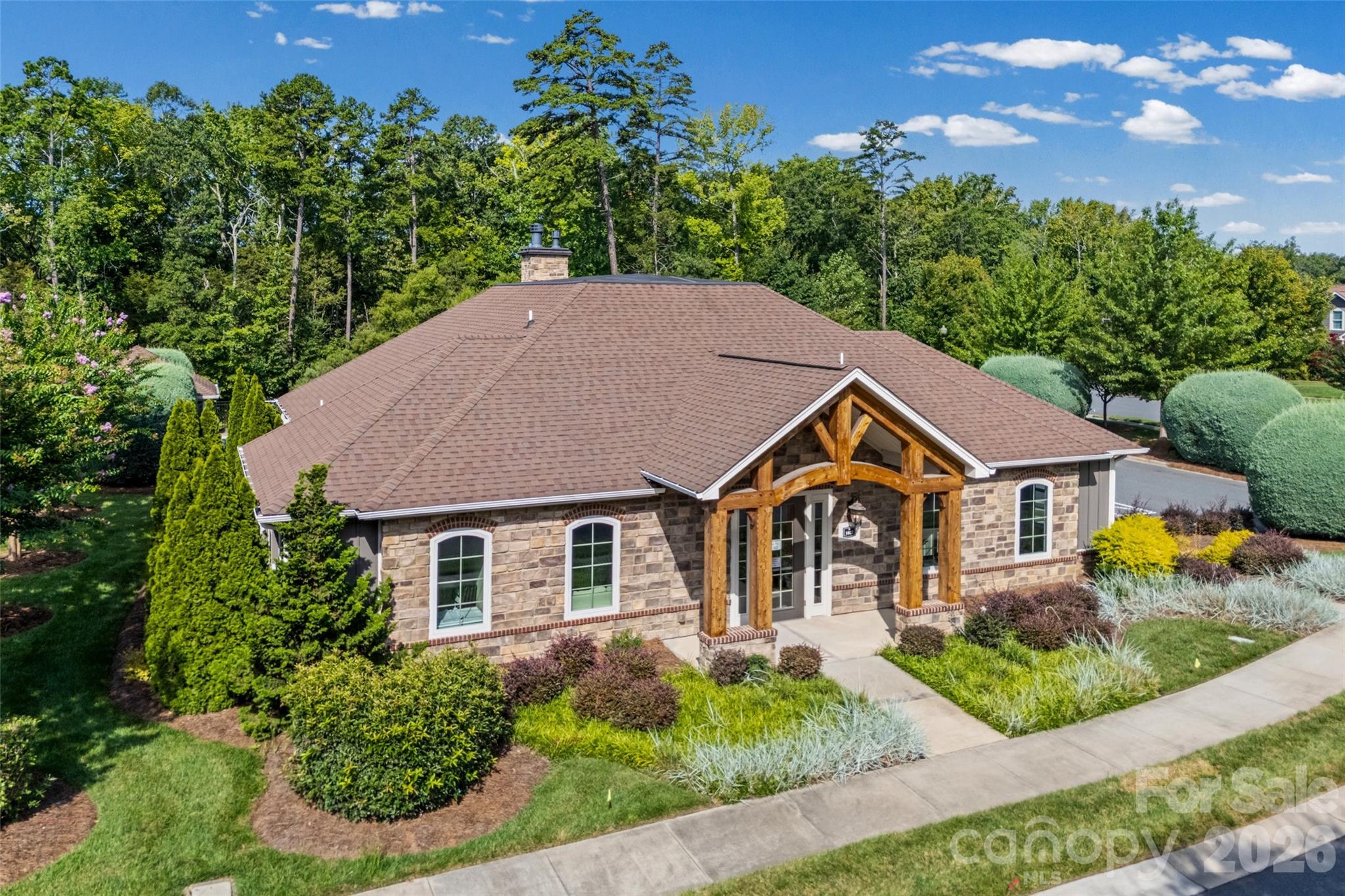1140 Avalon Place — Matthews