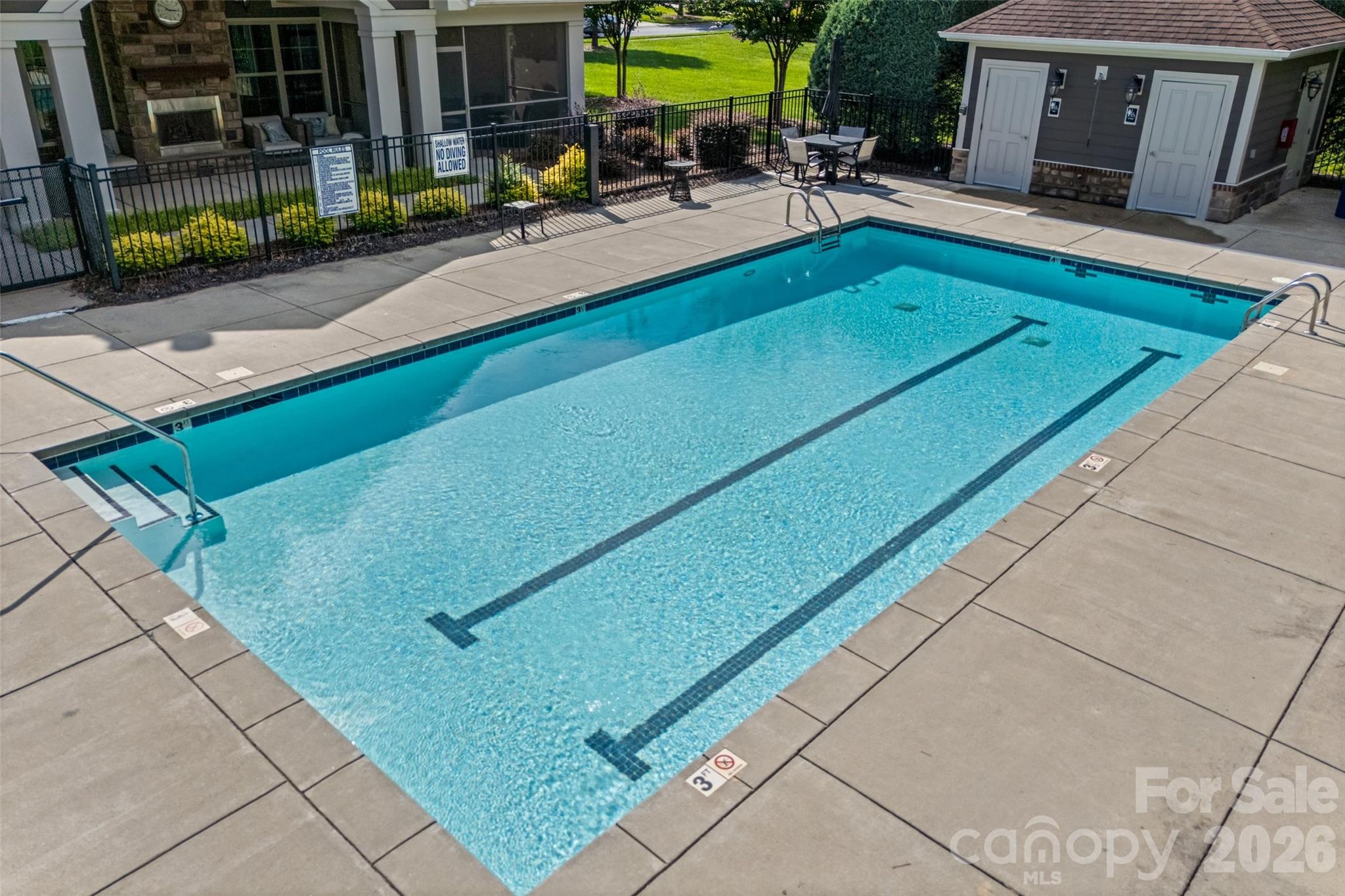 1140 Avalon Place — Matthews