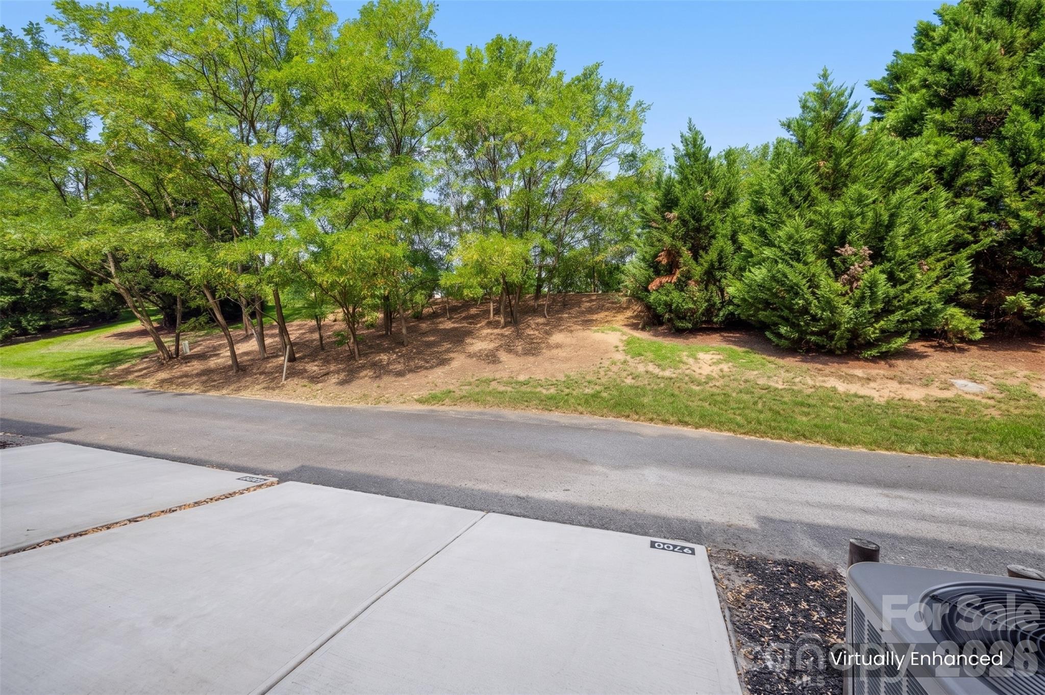 9700 Kings Parade Boulevard — Charlotte
