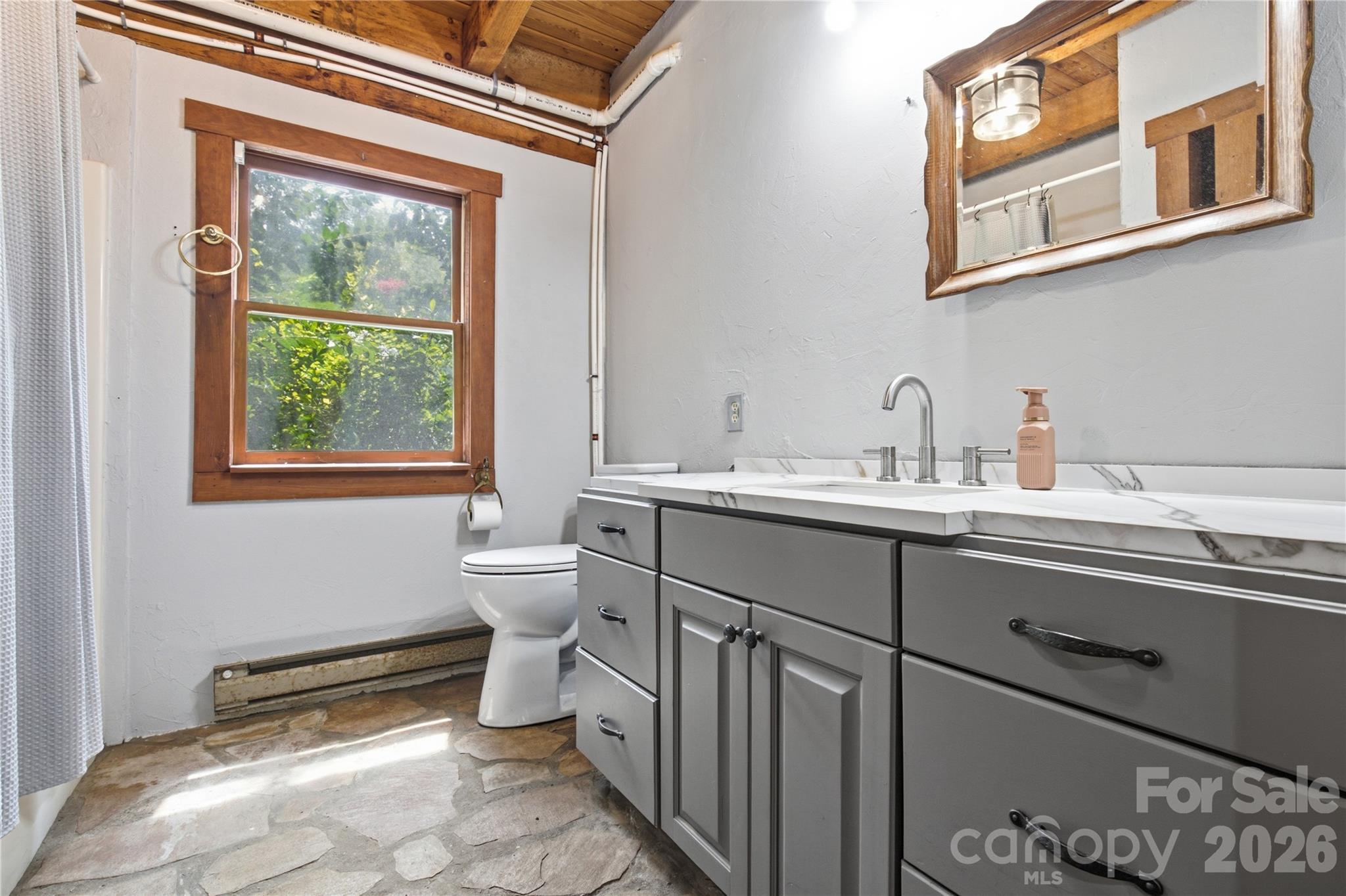 316-318 Cane Creek Mountain Road — Union Mills