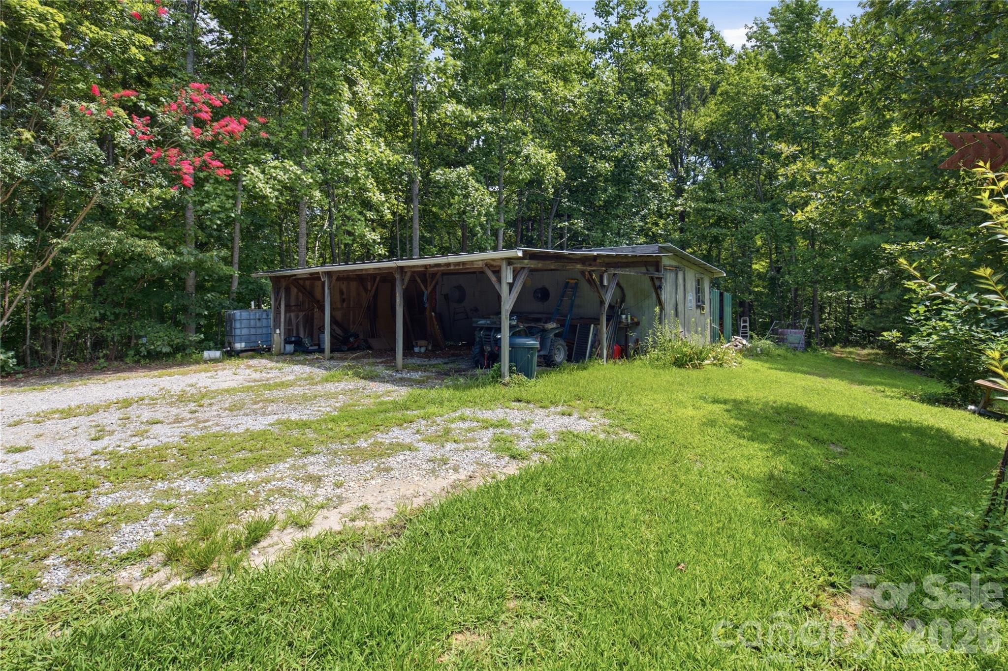 316-318 Cane Creek Mountain Road — Union Mills