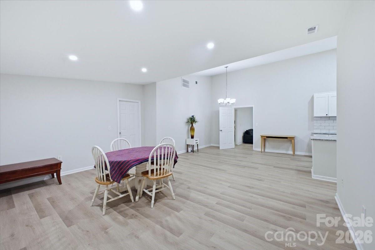 4313 Jenkins Road — Marshville