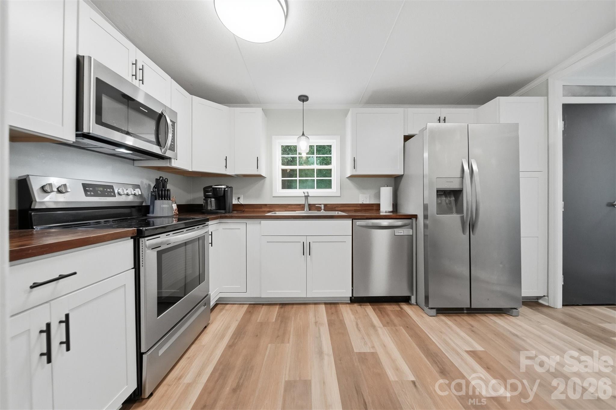 2932 Loop Road — Lincolnton