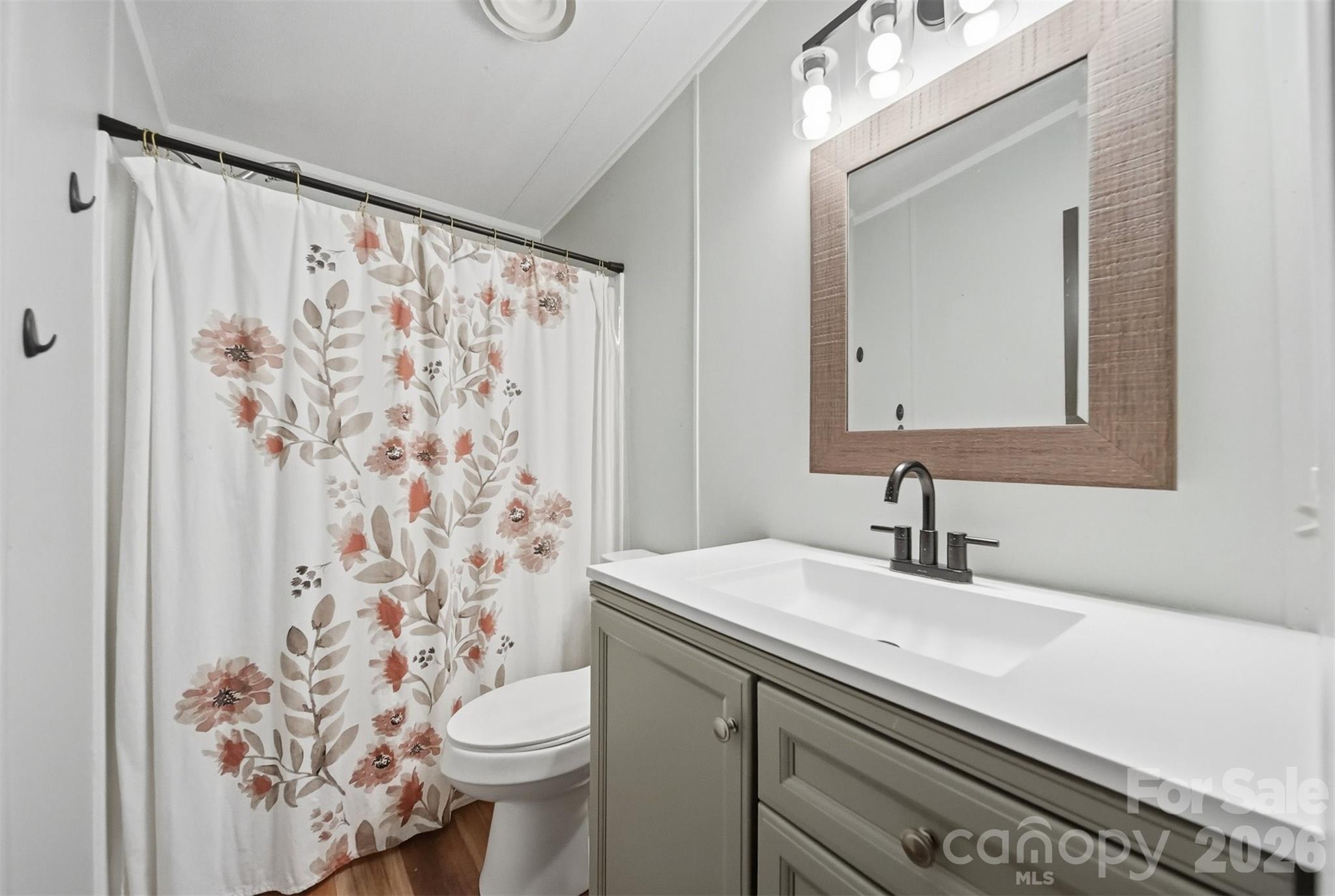 2932 Loop Road — Lincolnton