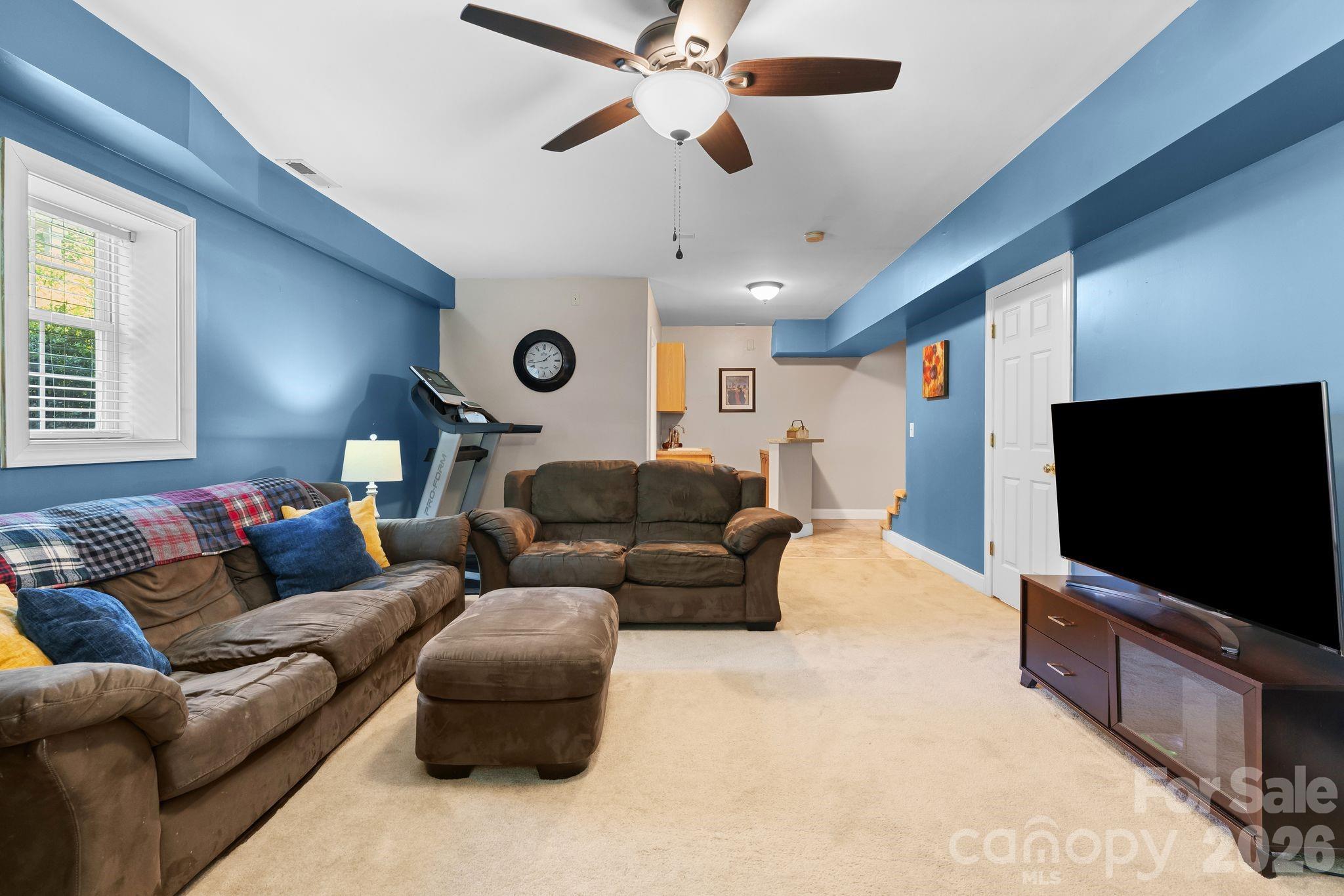 220 Lake Dale Court — Clemmons
