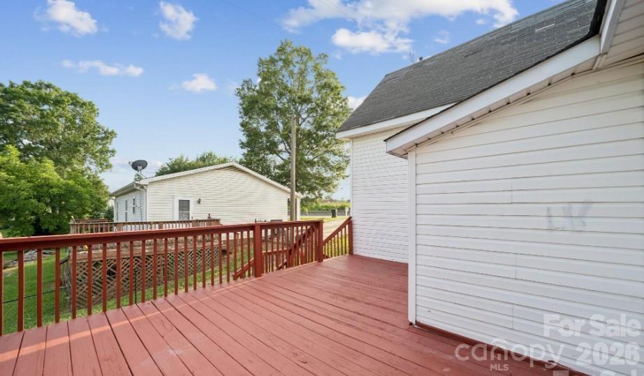 411 Central Avenue S — Landis
