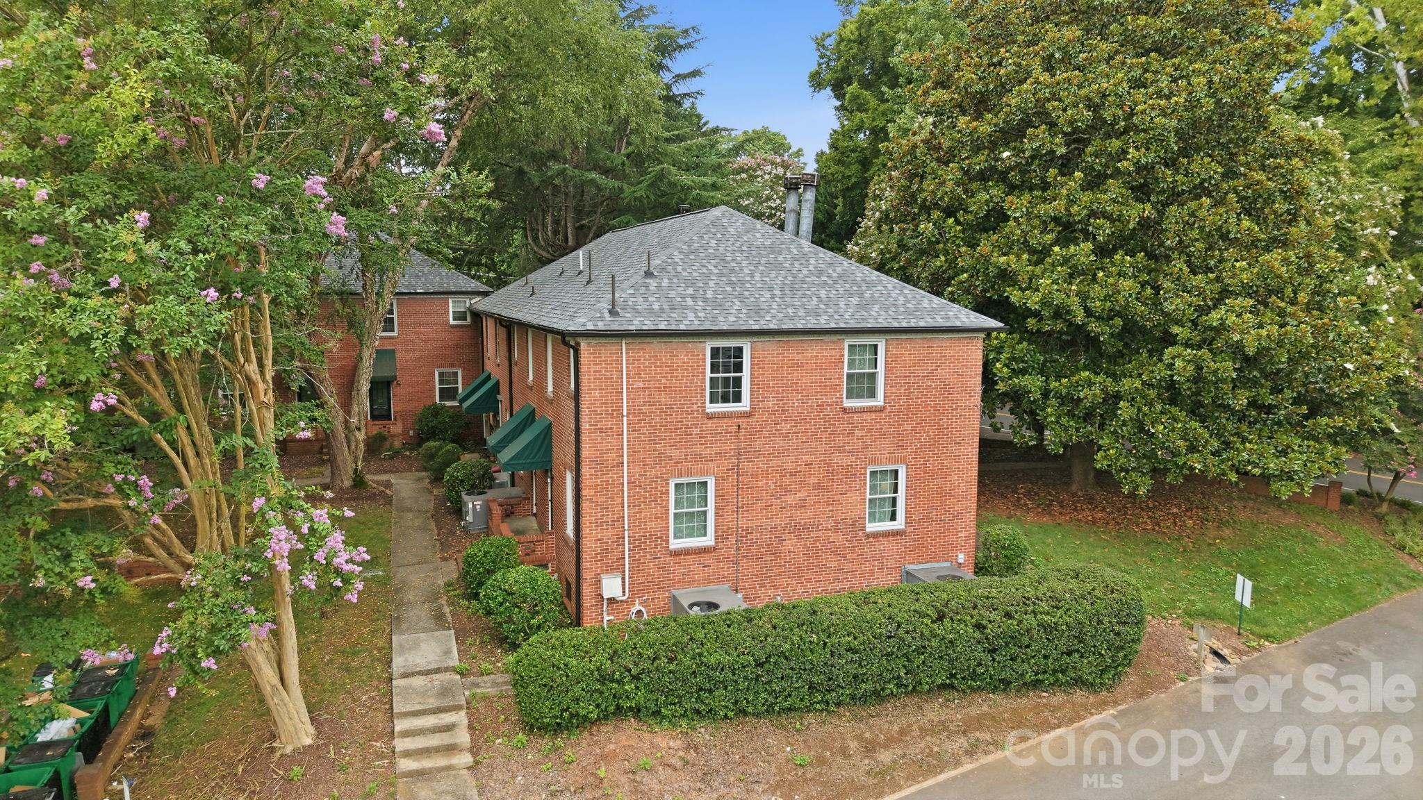 200 N Laurel Avenue #15B — Charlotte