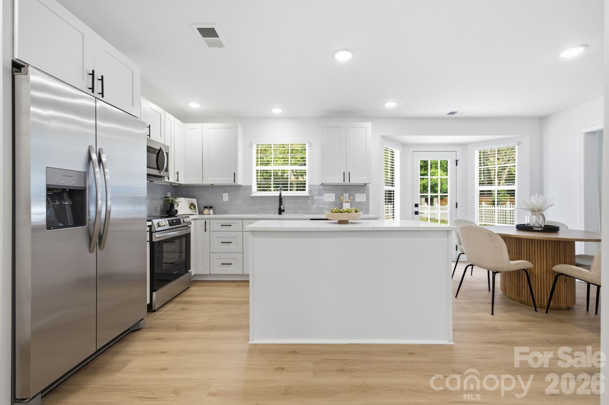 4611 Rock Stream Drive — Charlotte