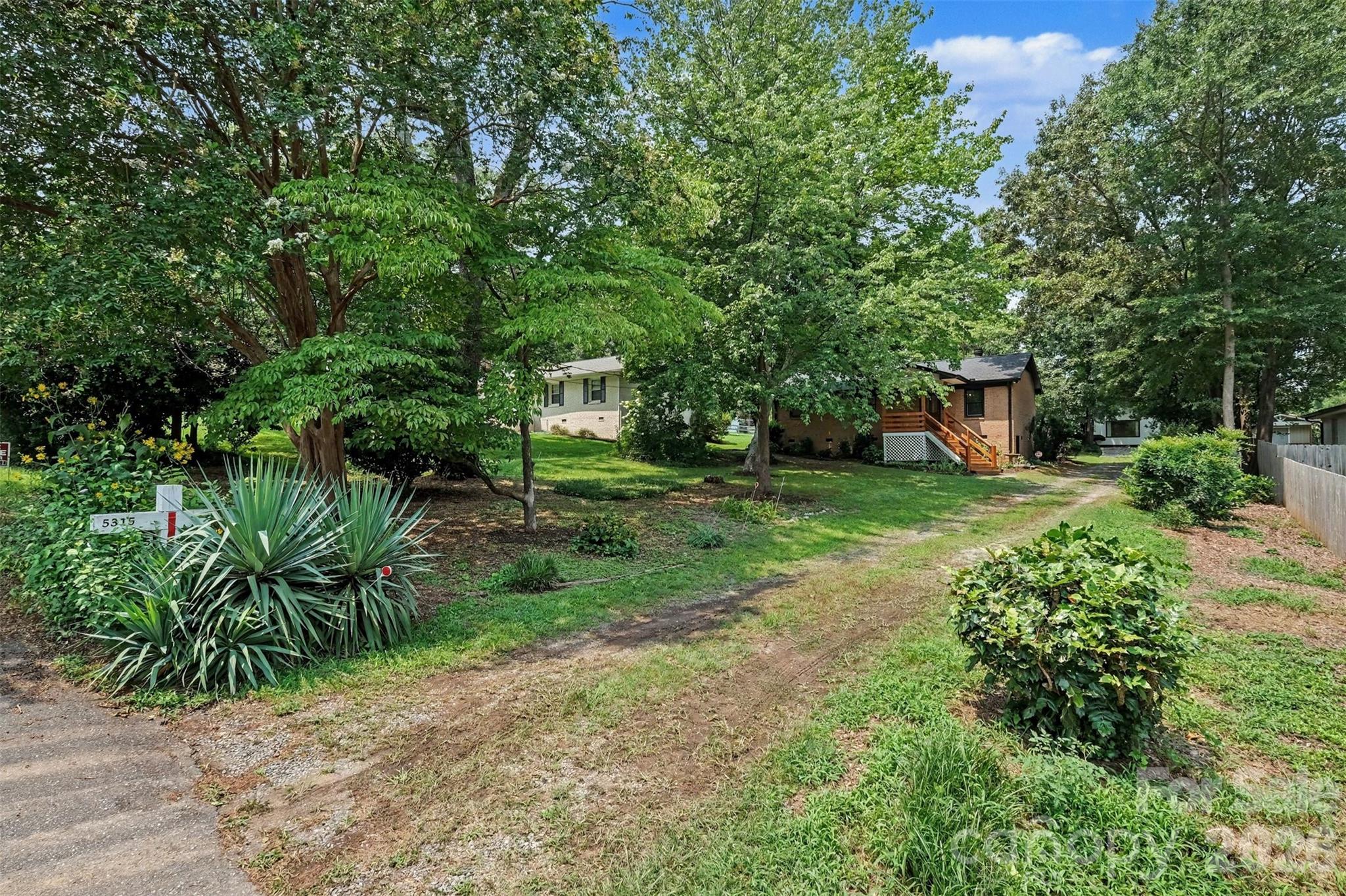 5315 Ruth Drive — Charlotte