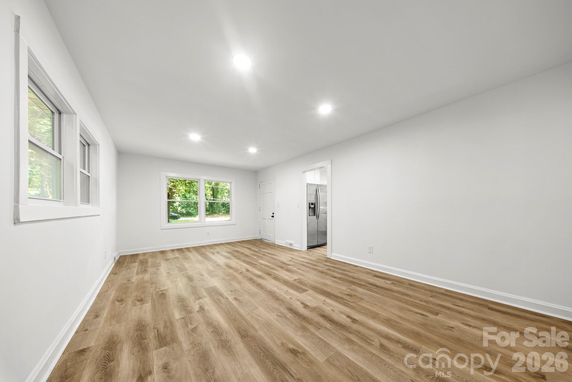 2500 Markham Court — Charlotte