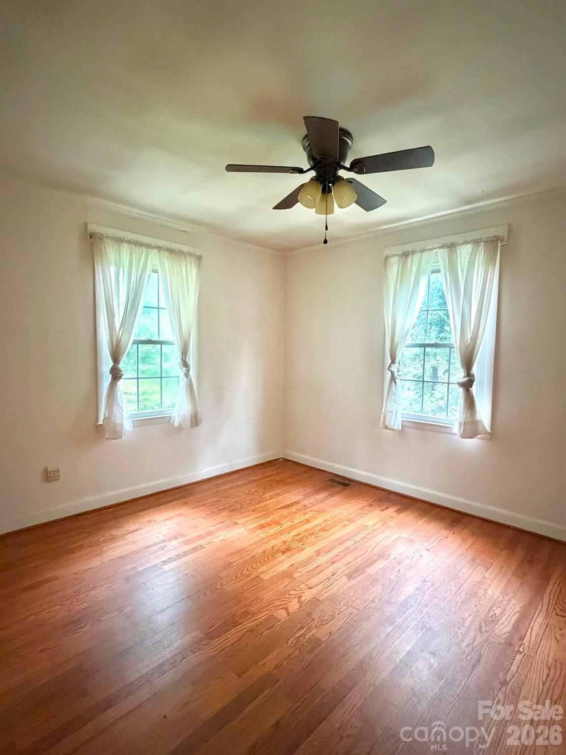 1132 S Rutherford Street — Blacksburg