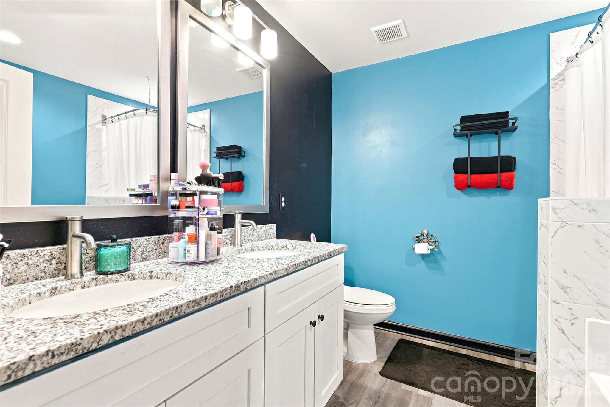313 Bell Street — Mount Holly