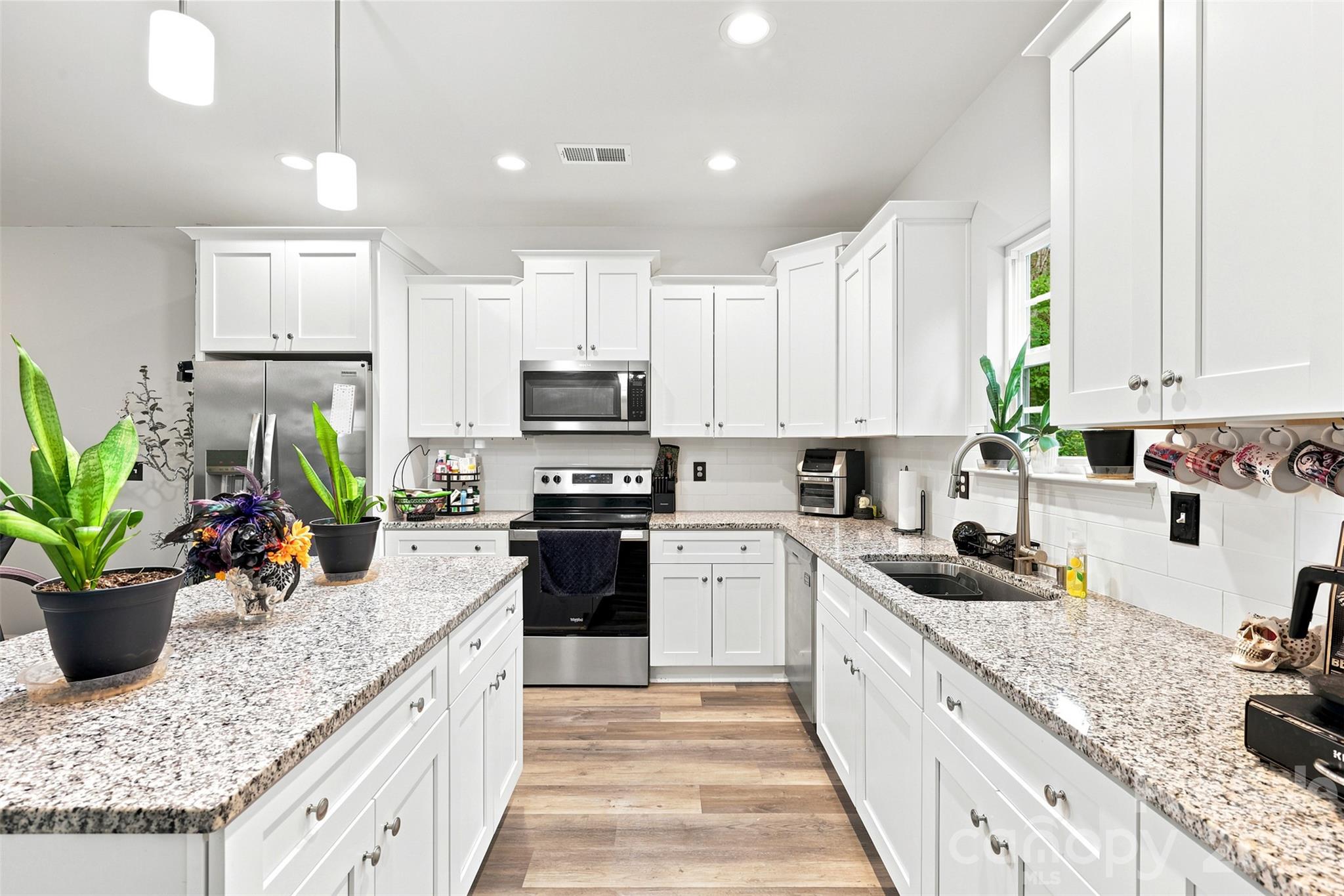 313 Bell Street — Mount Holly