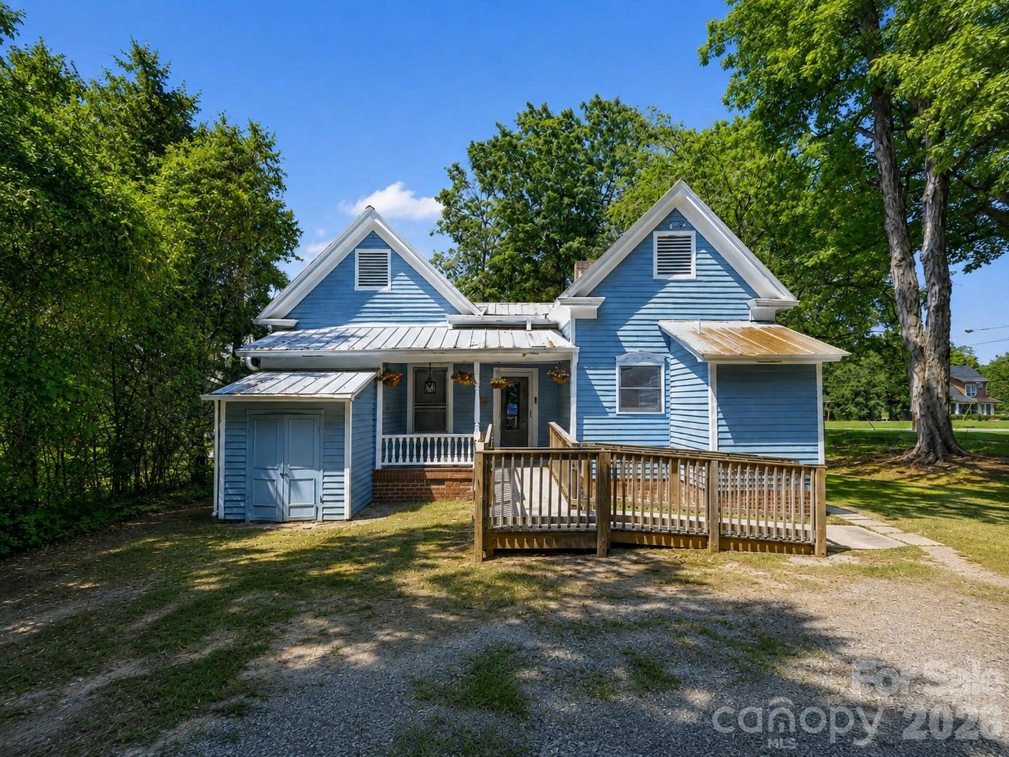 821 N MAIN Street — Salisbury