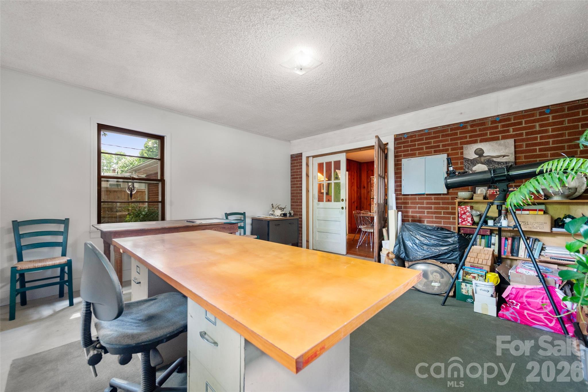 2911 Enfield Road — Charlotte