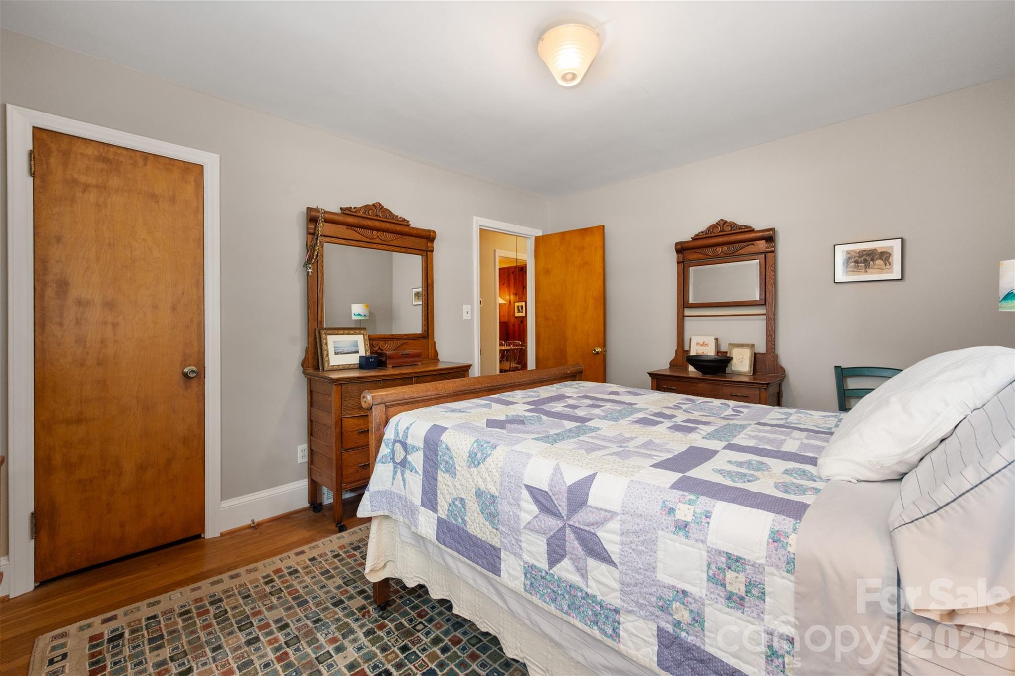 2911 Enfield Road — Charlotte