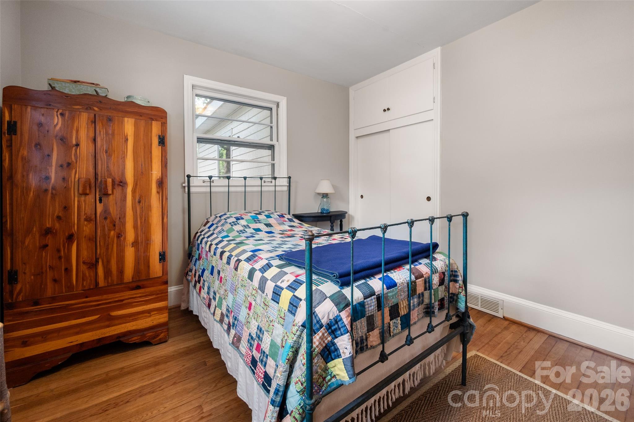 2911 Enfield Road — Charlotte