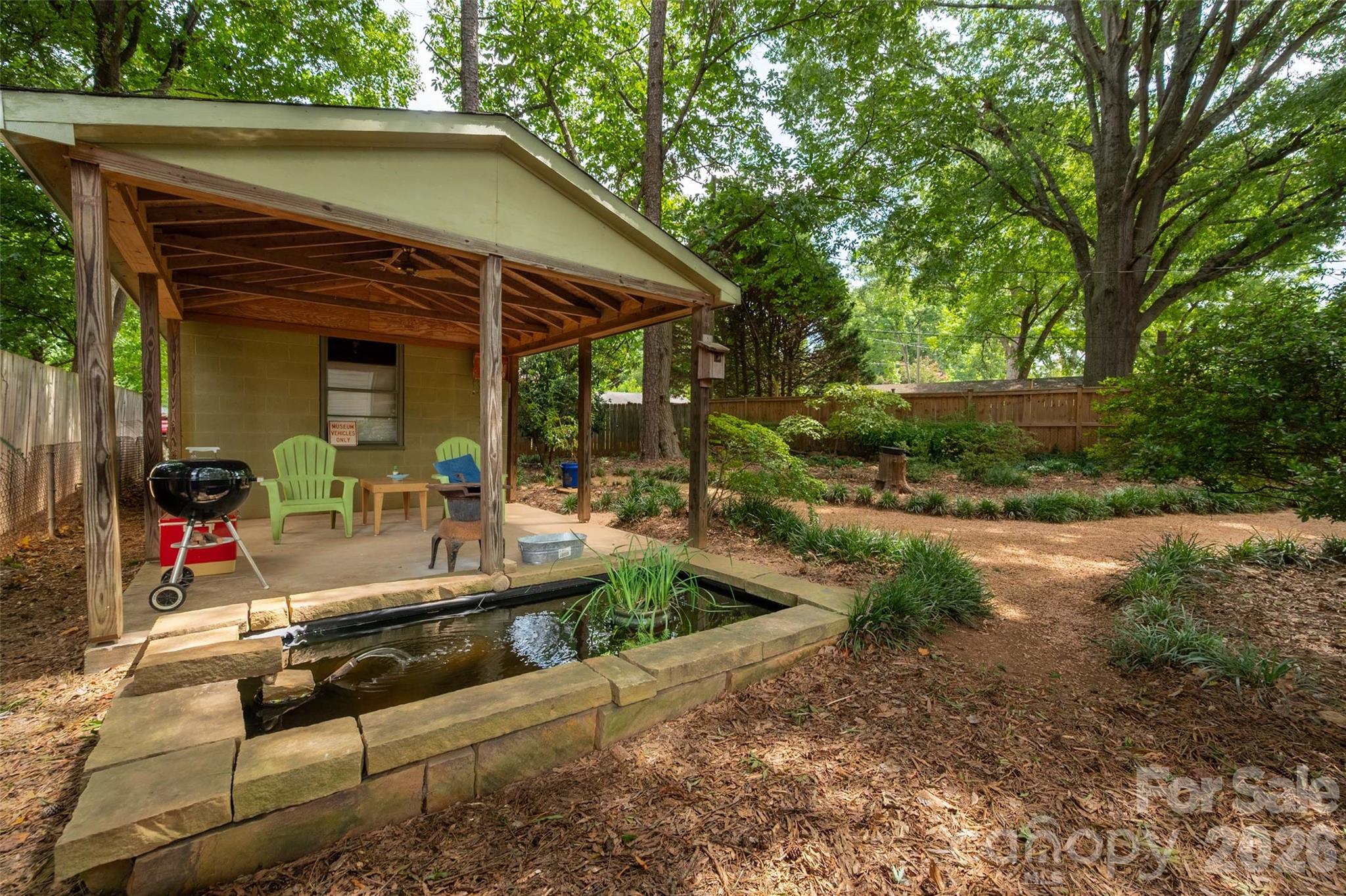 2911 Enfield Road — Charlotte