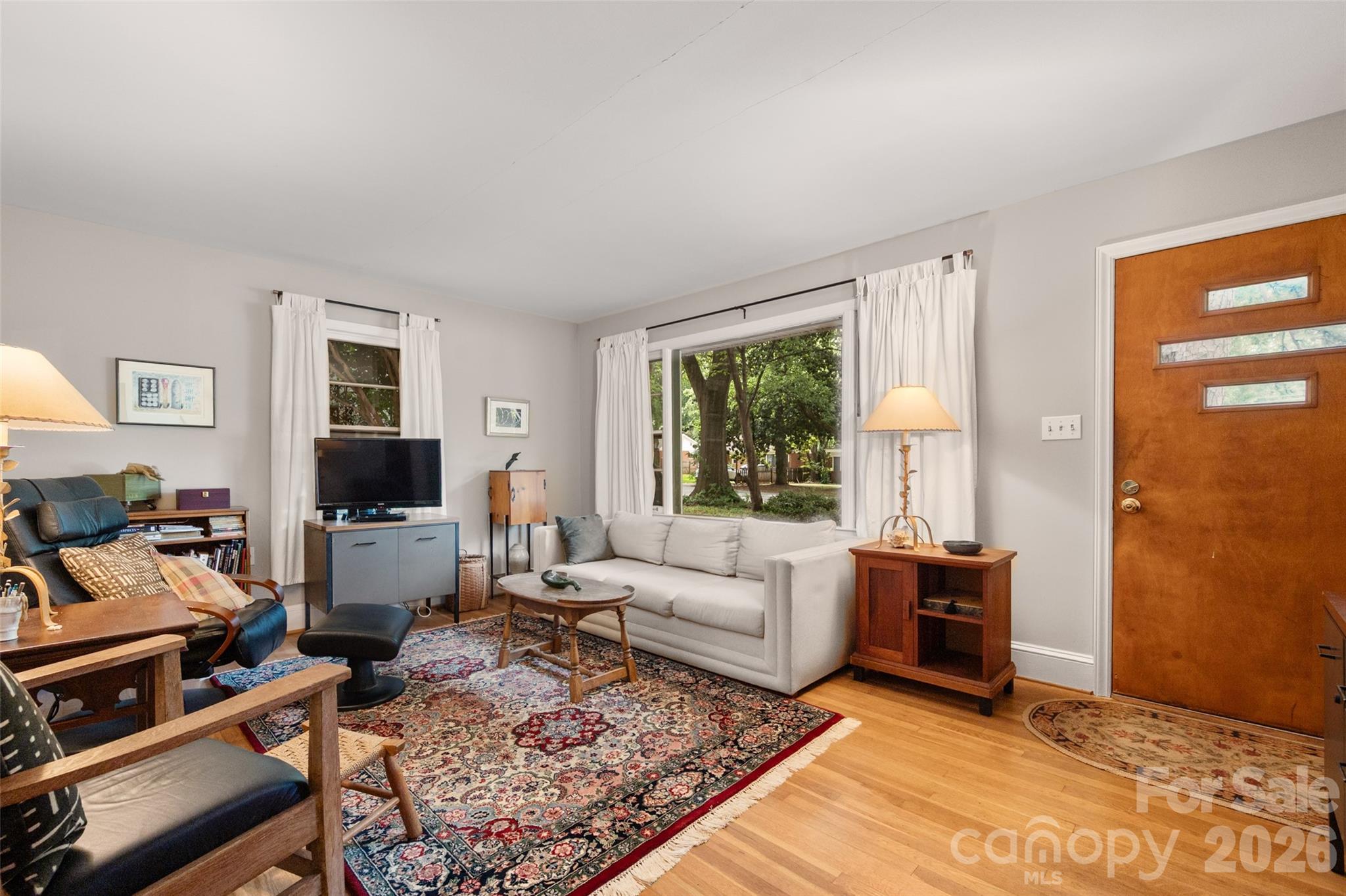 2911 Enfield Road — Charlotte
