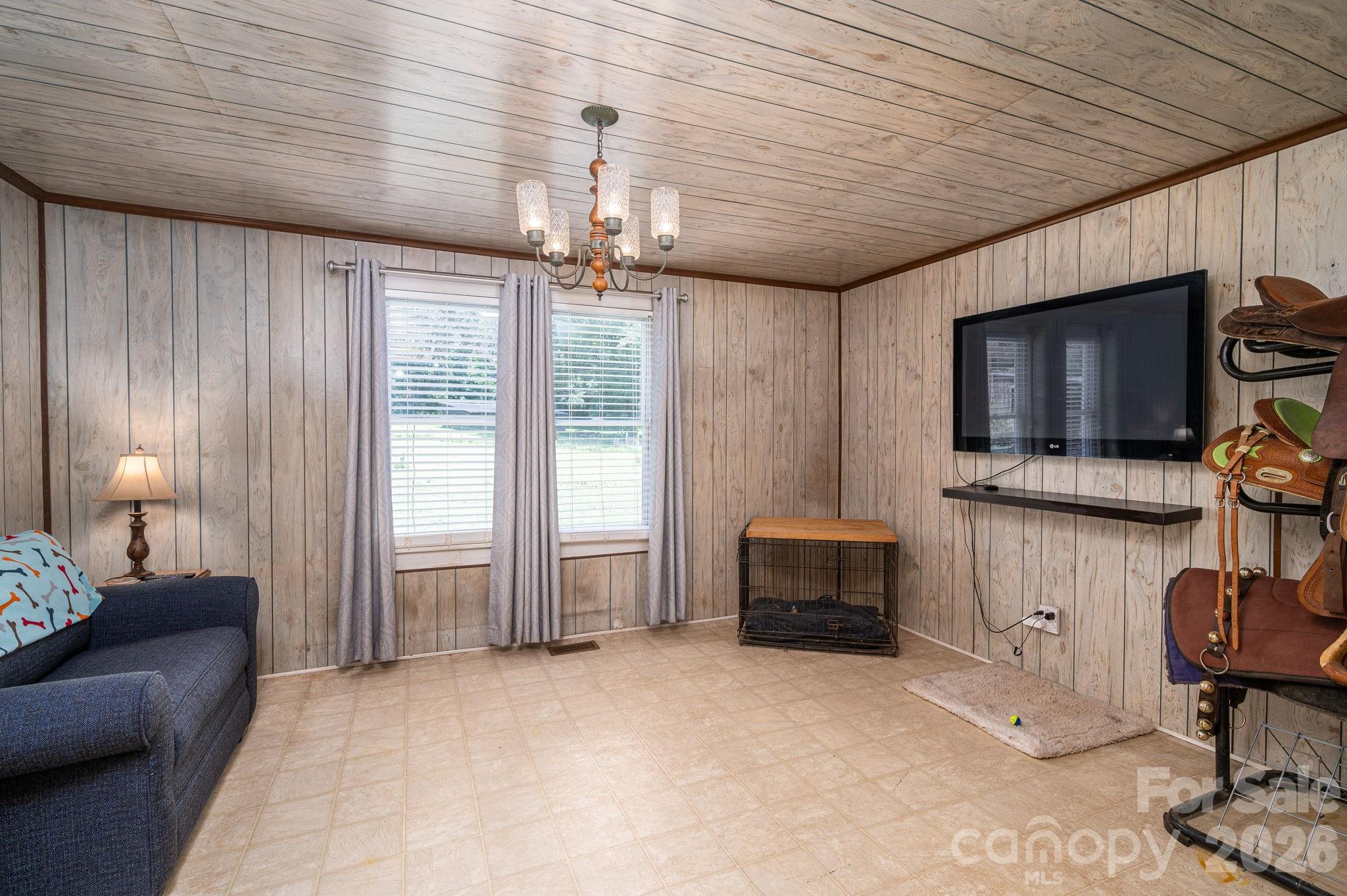 744 S Grove Street Extension — Lincolnton