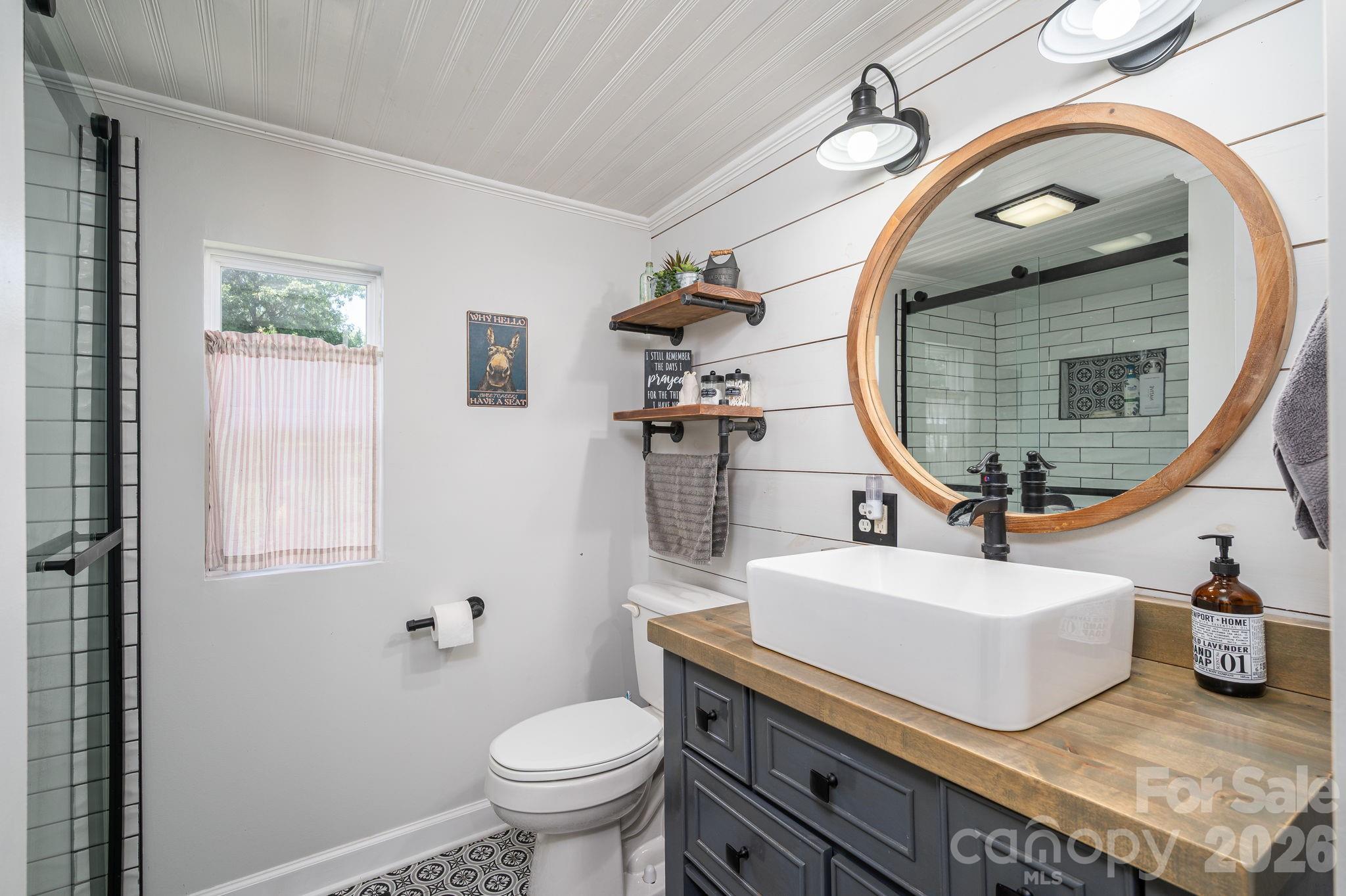 744 S Grove Street Extension — Lincolnton