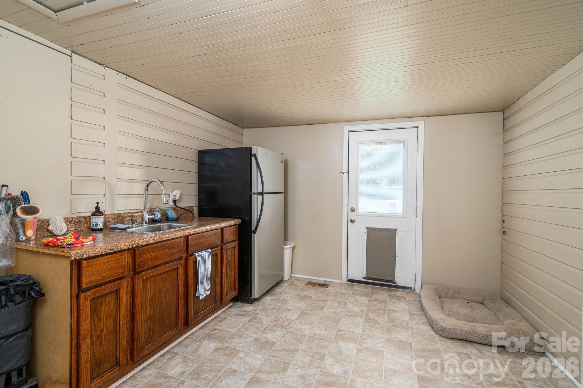 744 S Grove Street Extension — Lincolnton