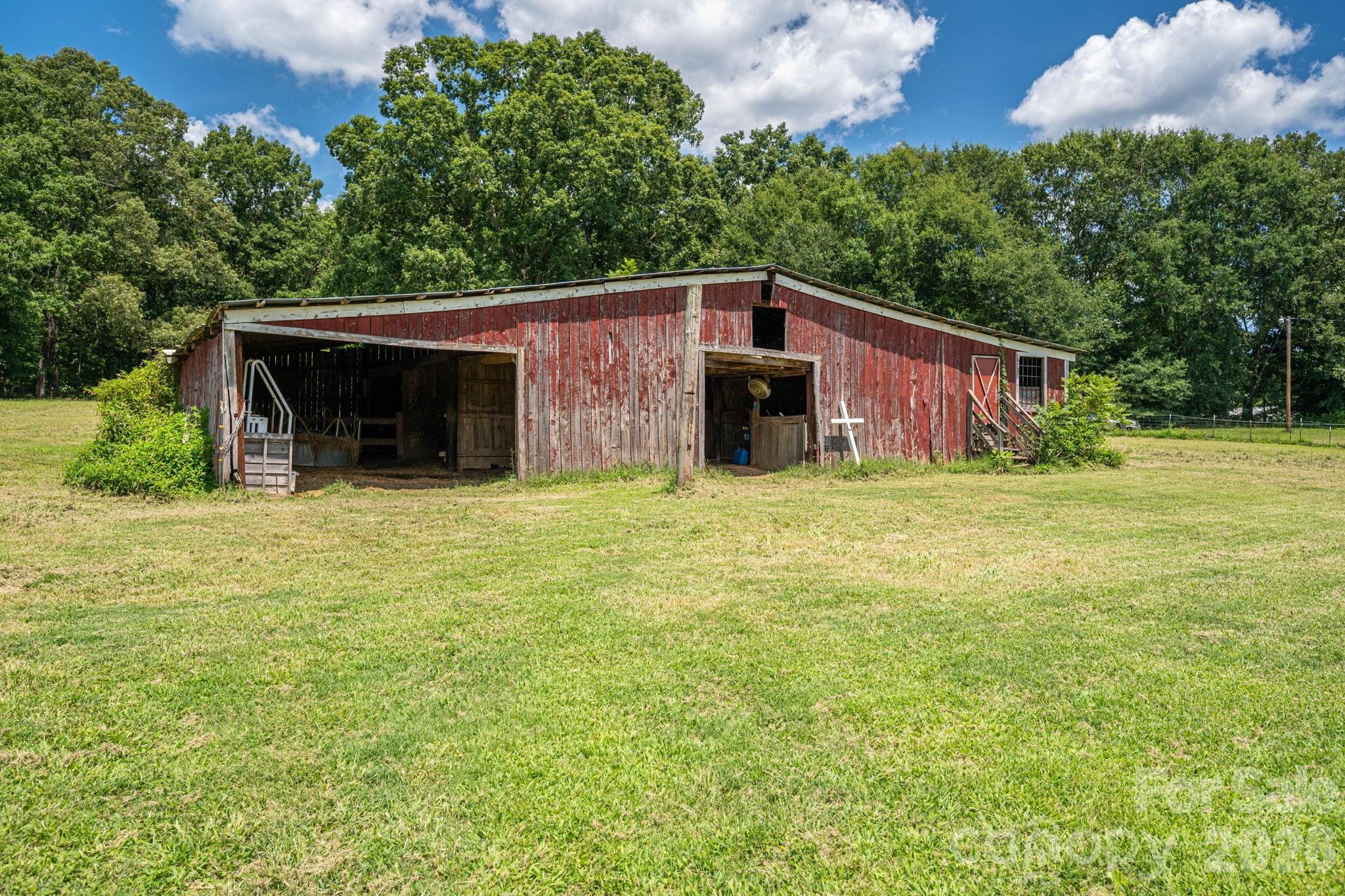 744 S Grove Street Extension — Lincolnton