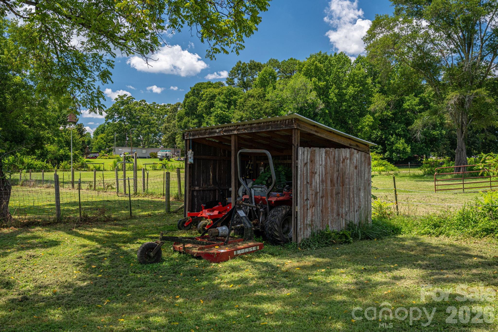 744 S Grove Street Extension — Lincolnton