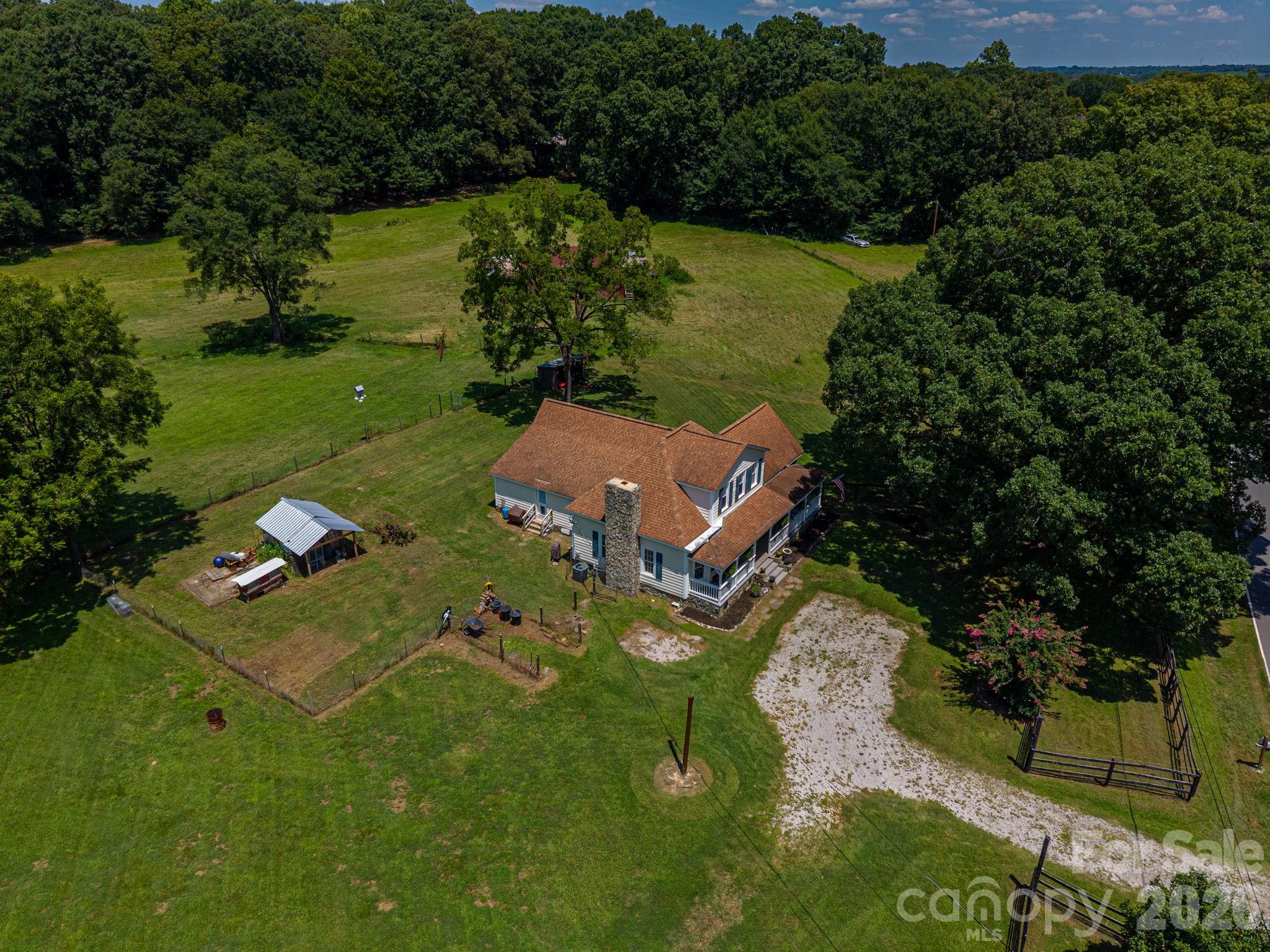 744 S Grove Street Extension — Lincolnton