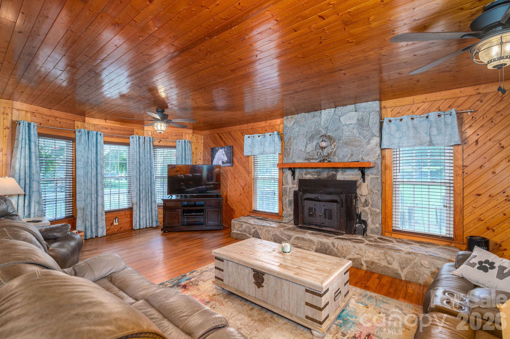 744 S Grove Street Extension — Lincolnton