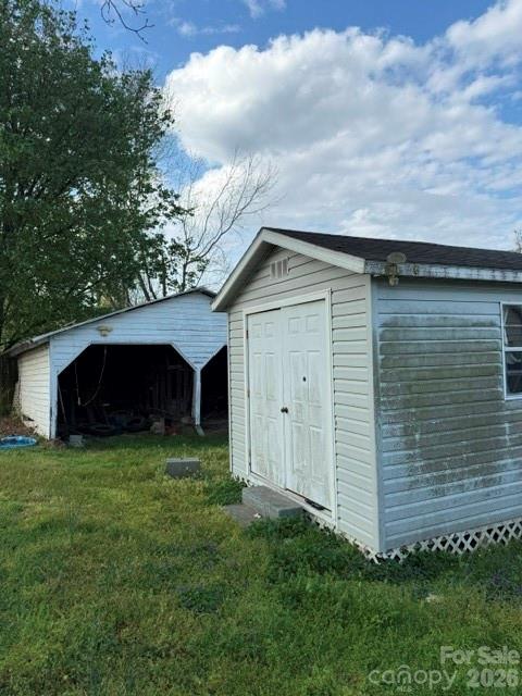 1506 Moose Road — Kannapolis