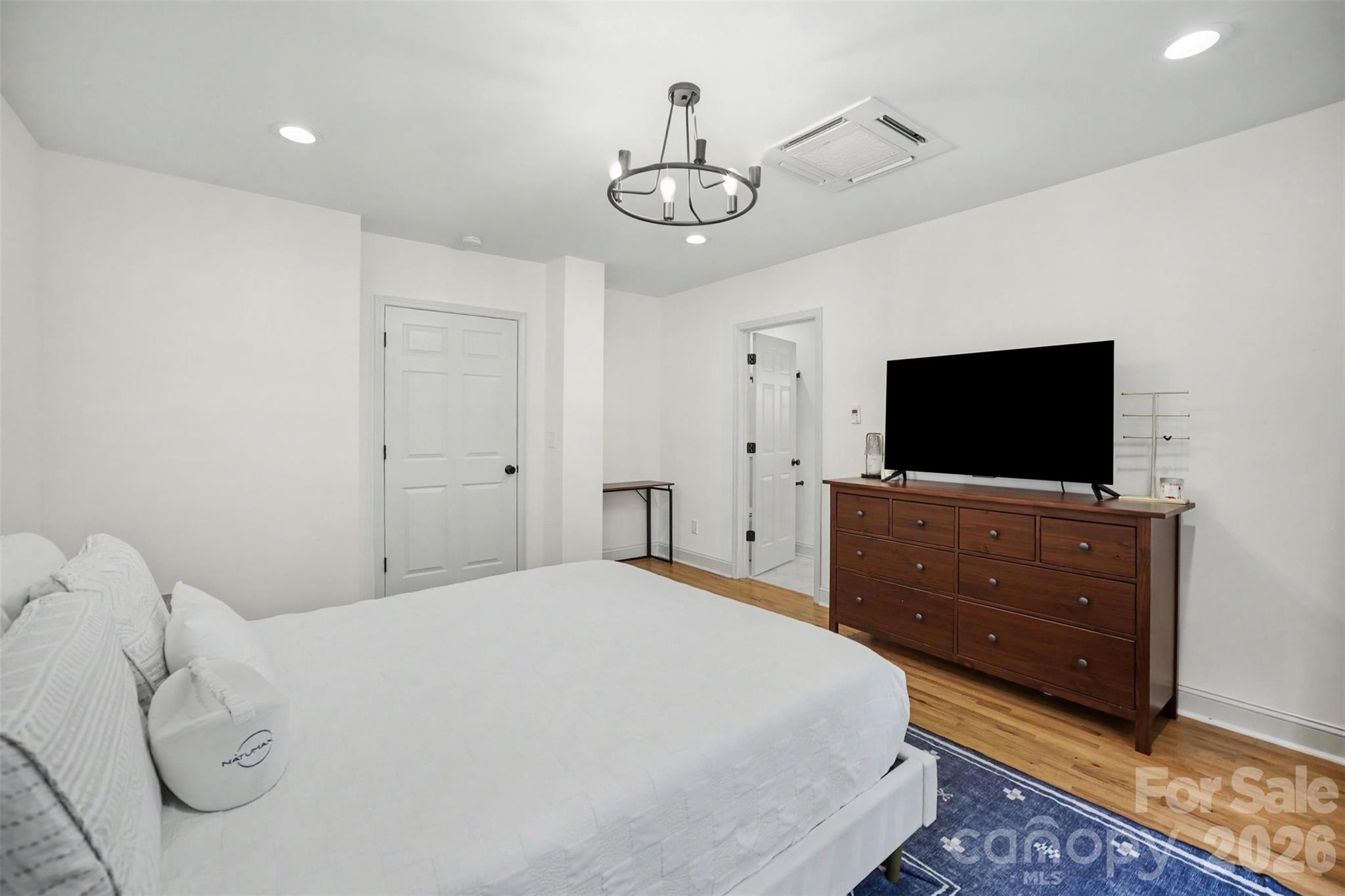 3633 Conway Avenue — Charlotte