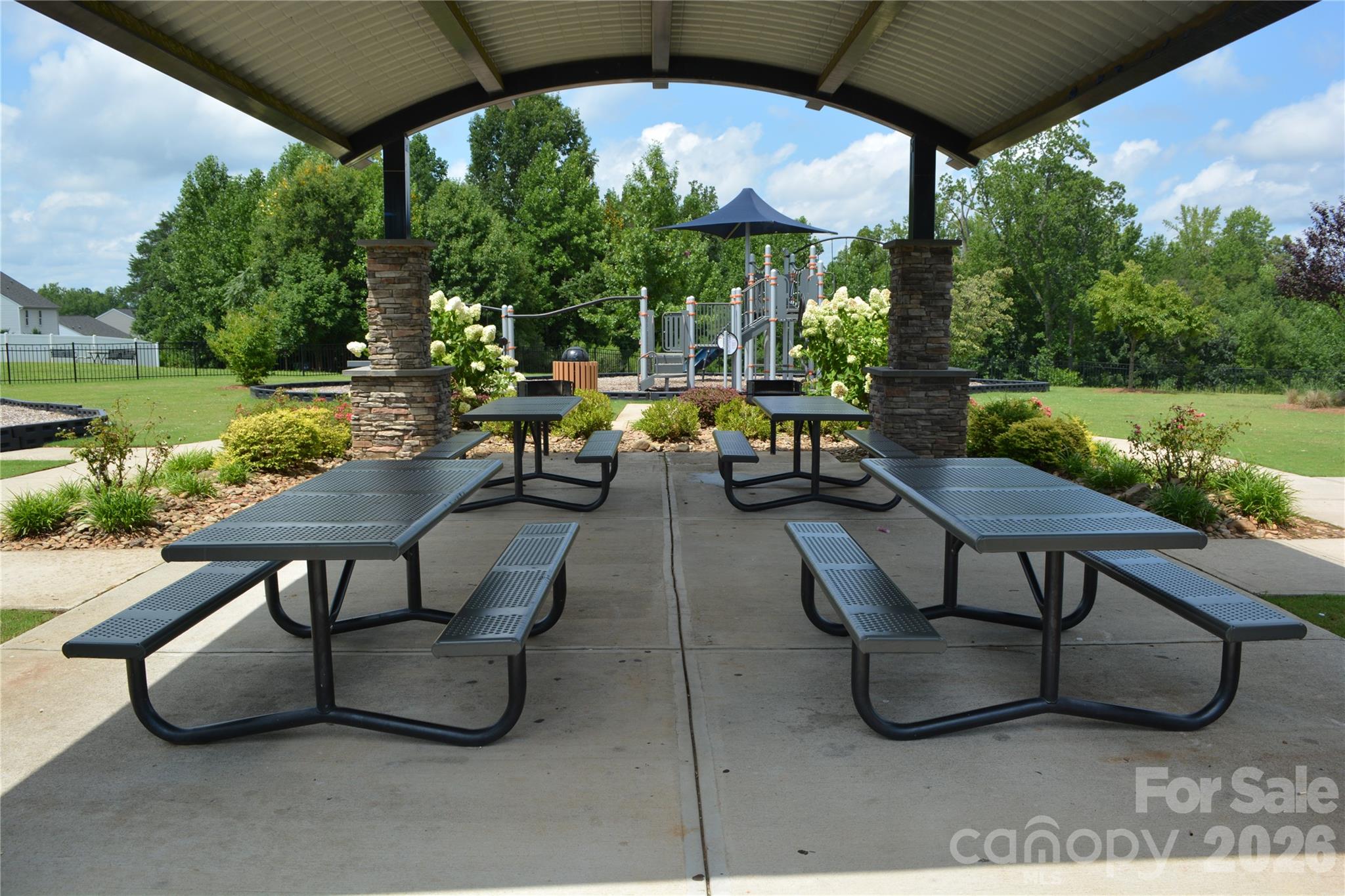 7218 Cuddington Drive — Charlotte