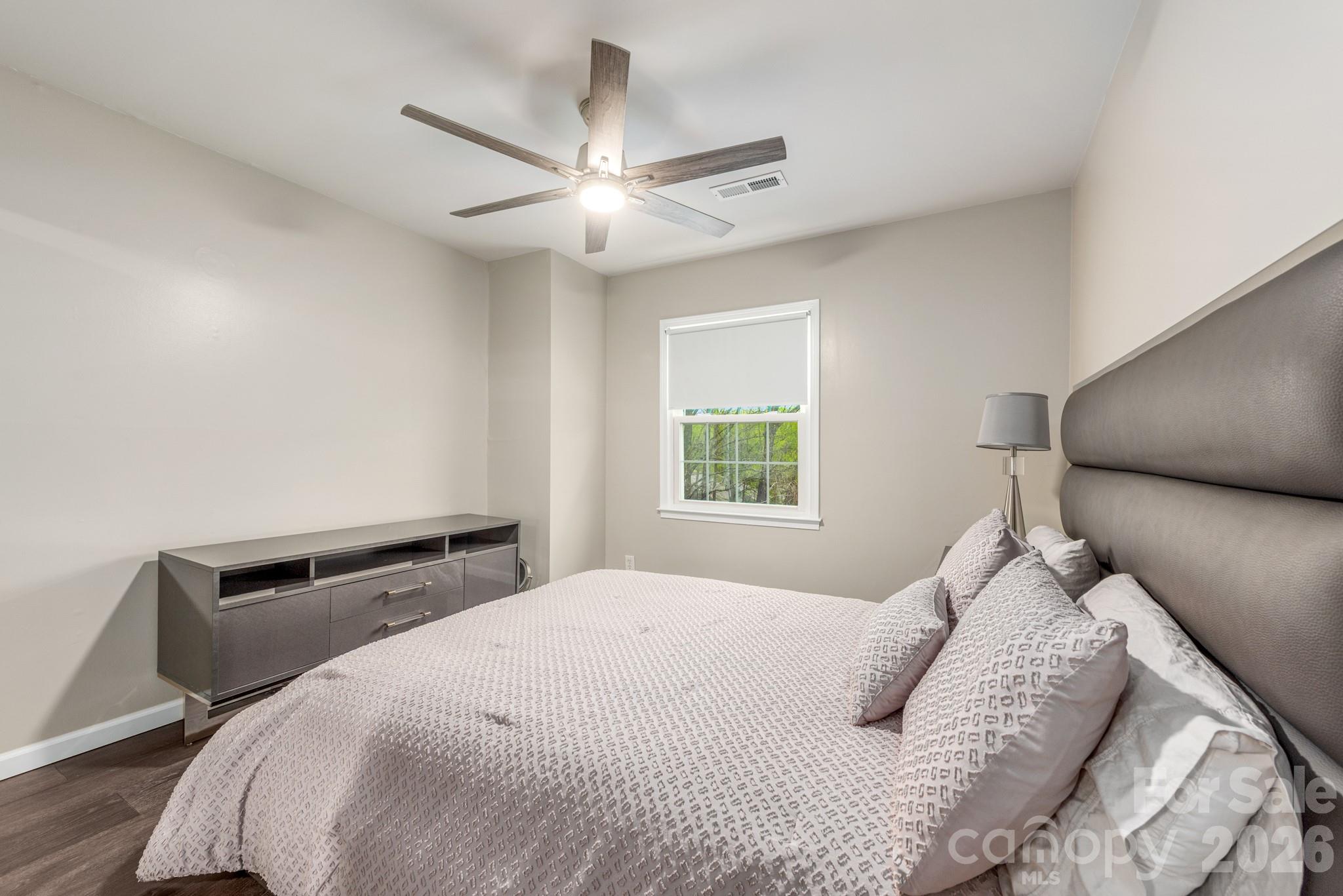 8308 Knights Bridge Road — Charlotte