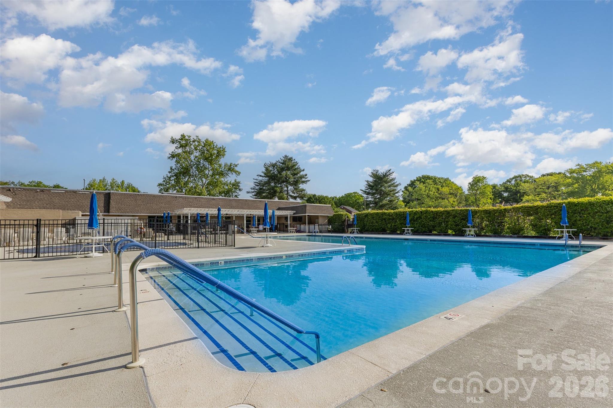 8308 Knights Bridge Road — Charlotte