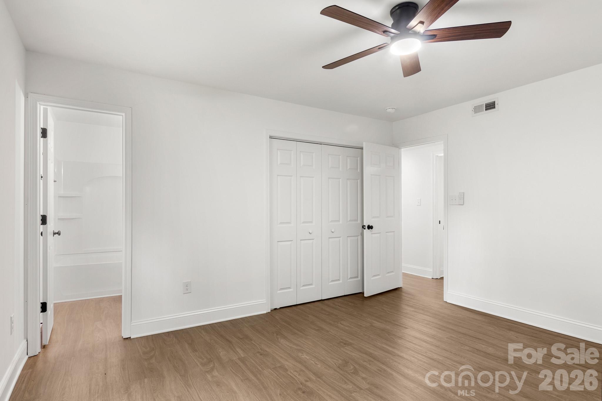 9006 Trailhead Court — Charlotte