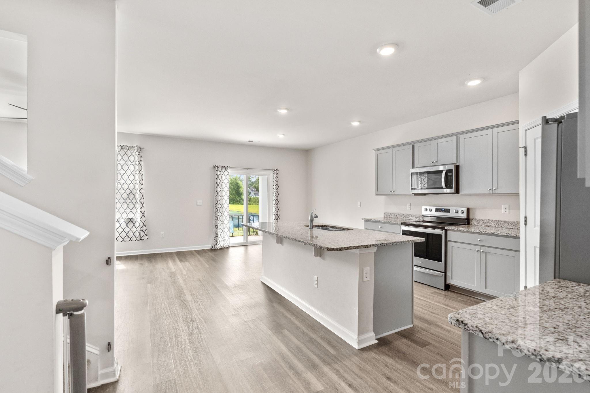 1000 Sennema Circle — Myrtle Beach